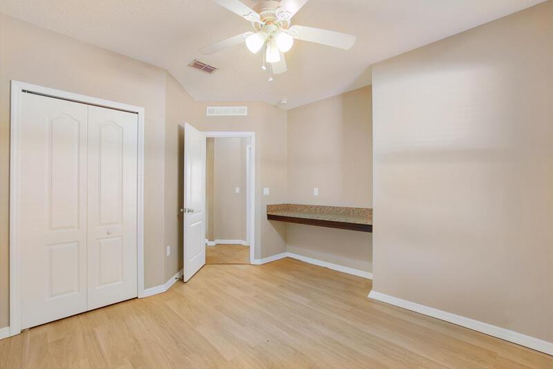 5367 NW Wisk Fern Circle