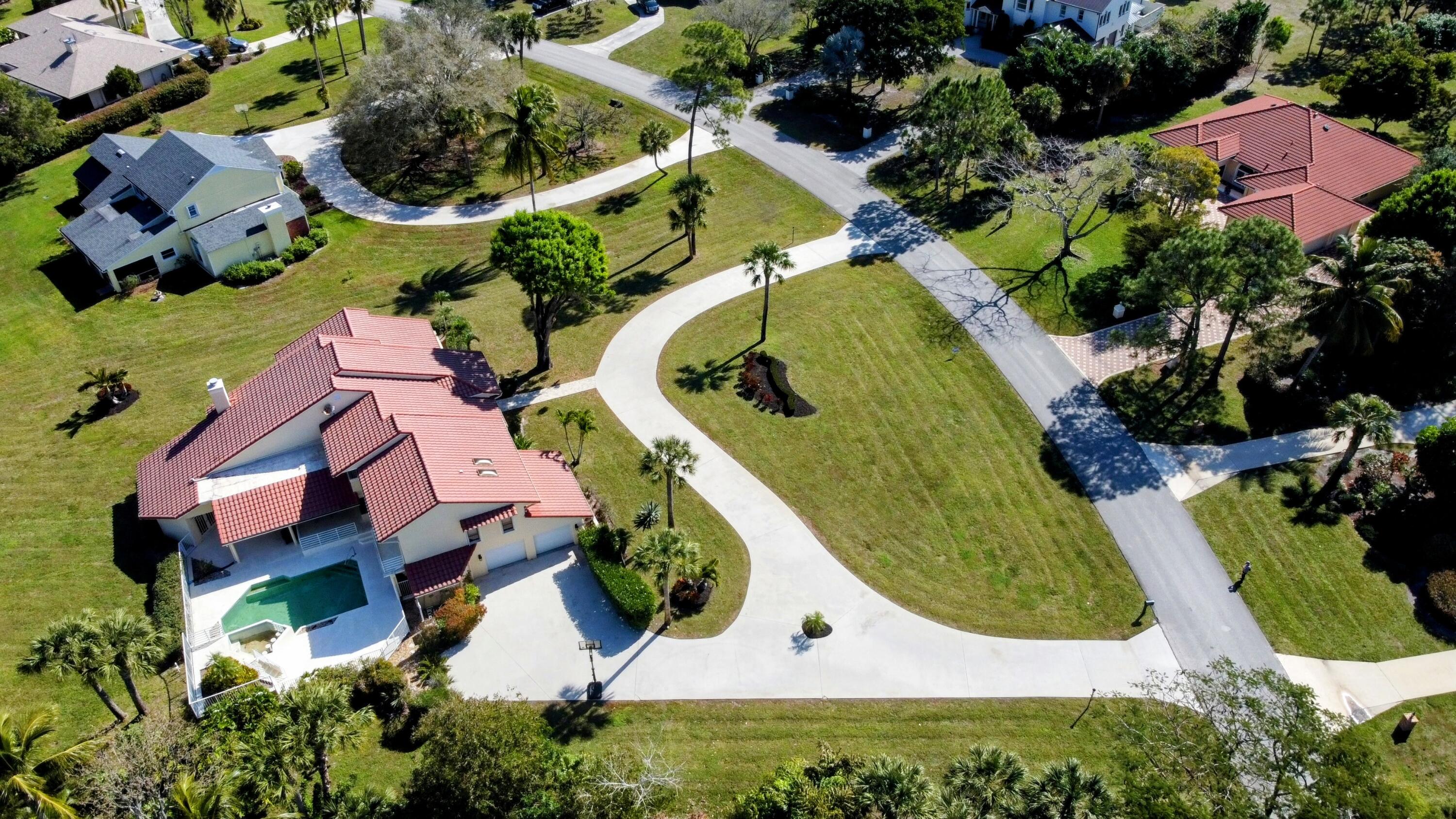 13679 Greentree Trail