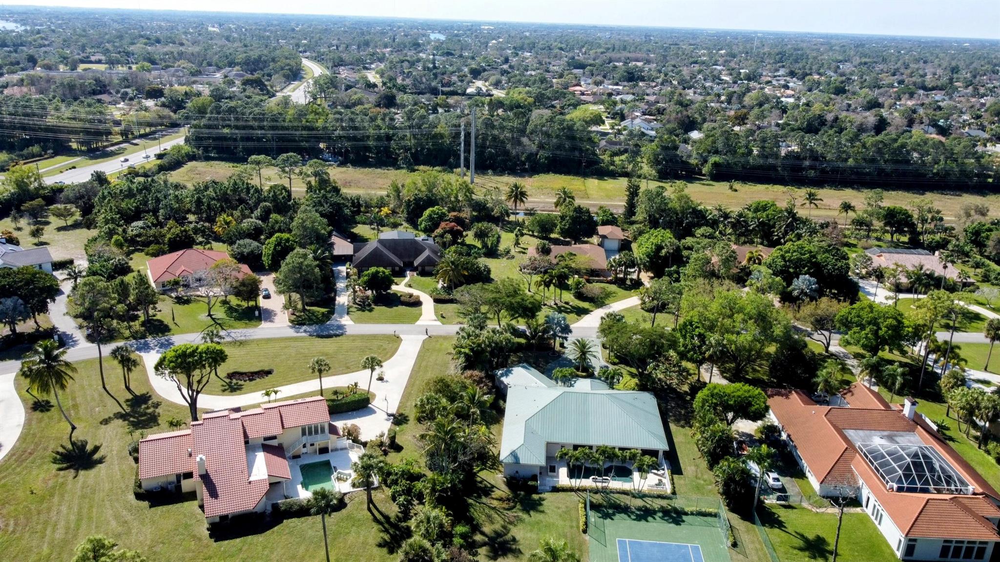 13679 Greentree Trail