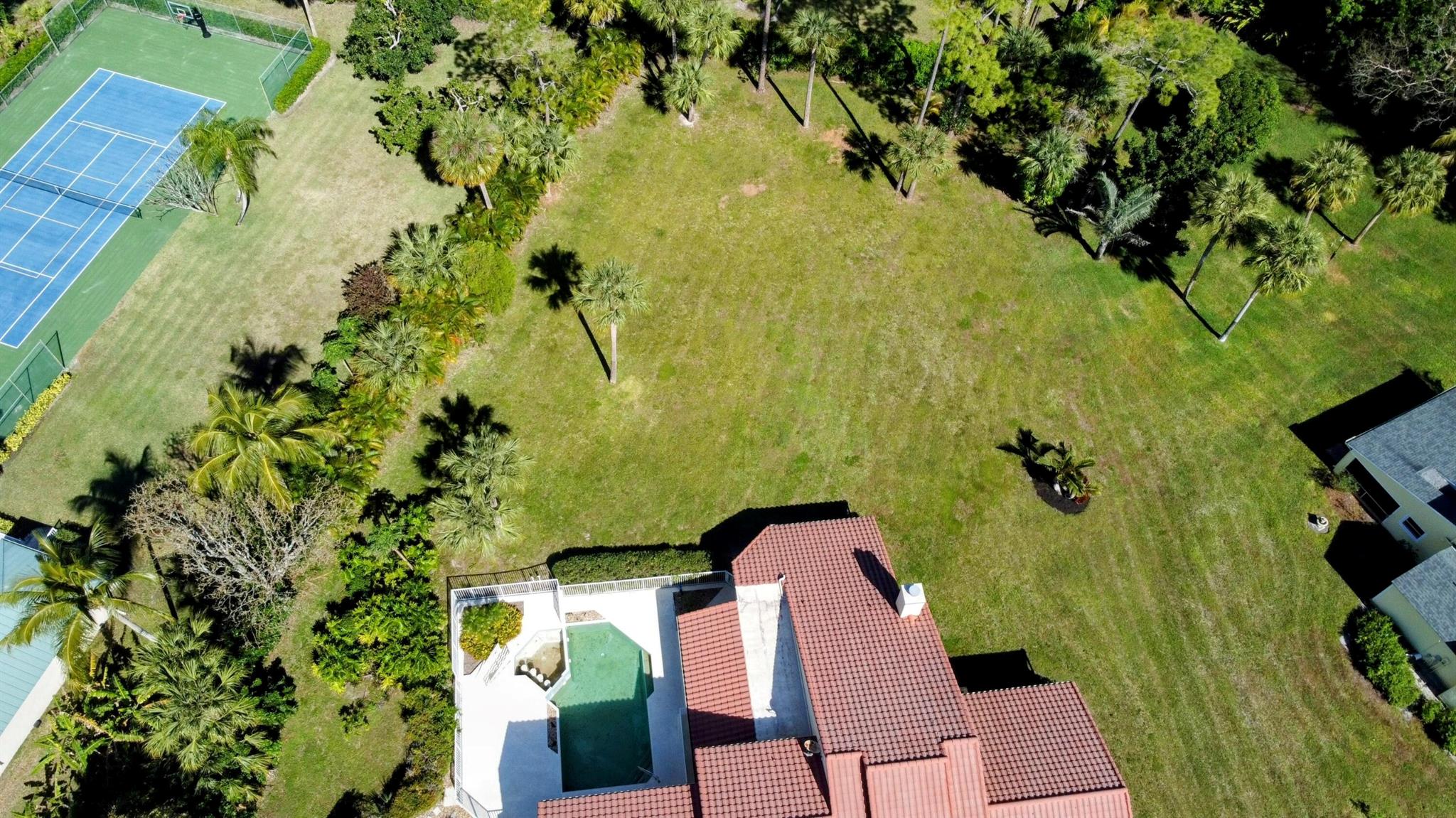 13679 Greentree Trail