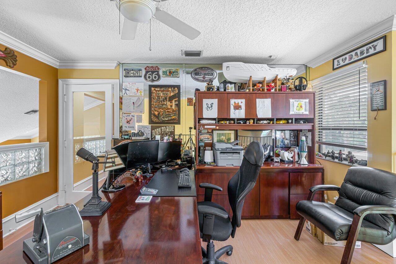 13679 Greentree Trail