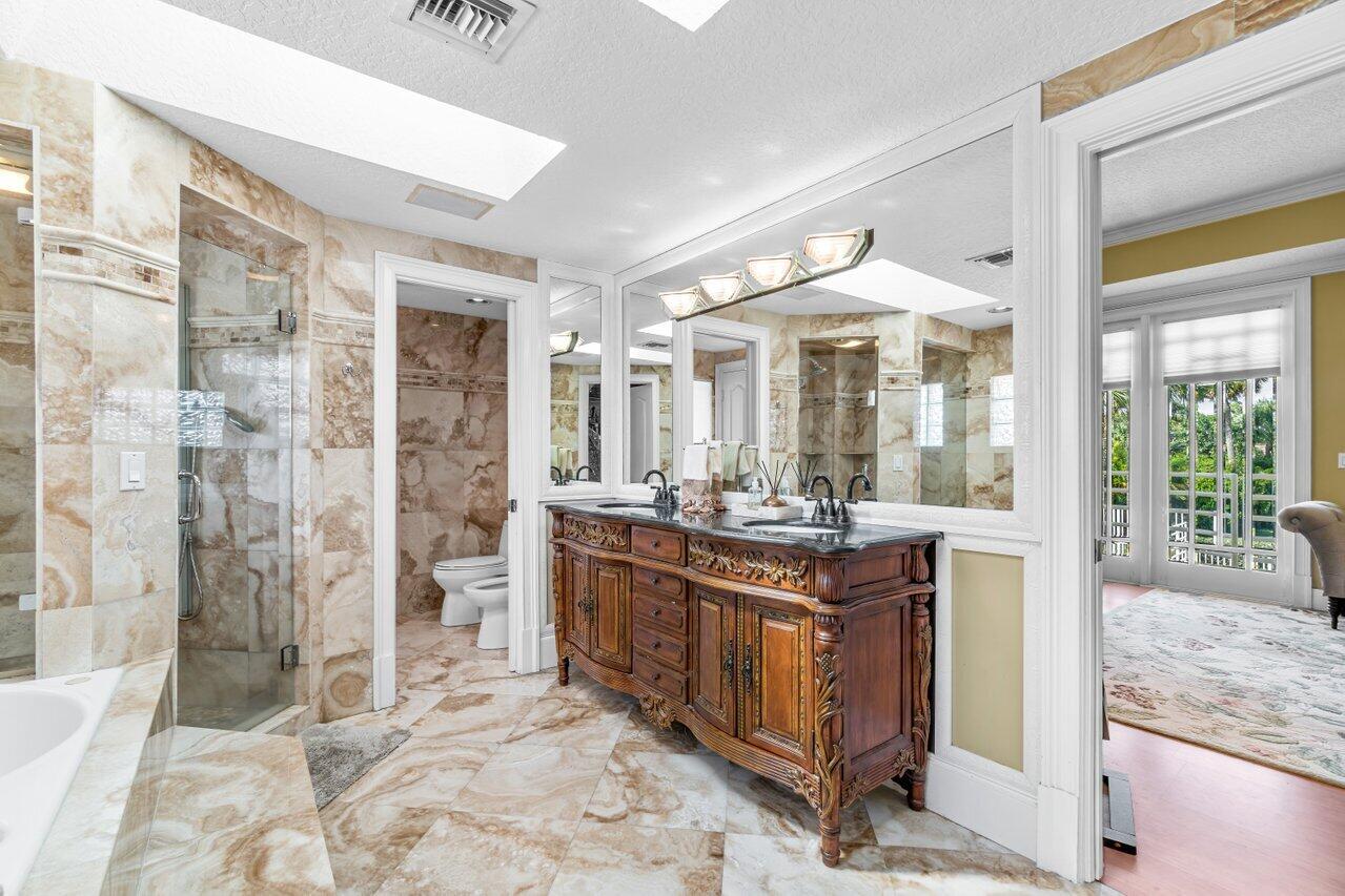 13679 Greentree Trail