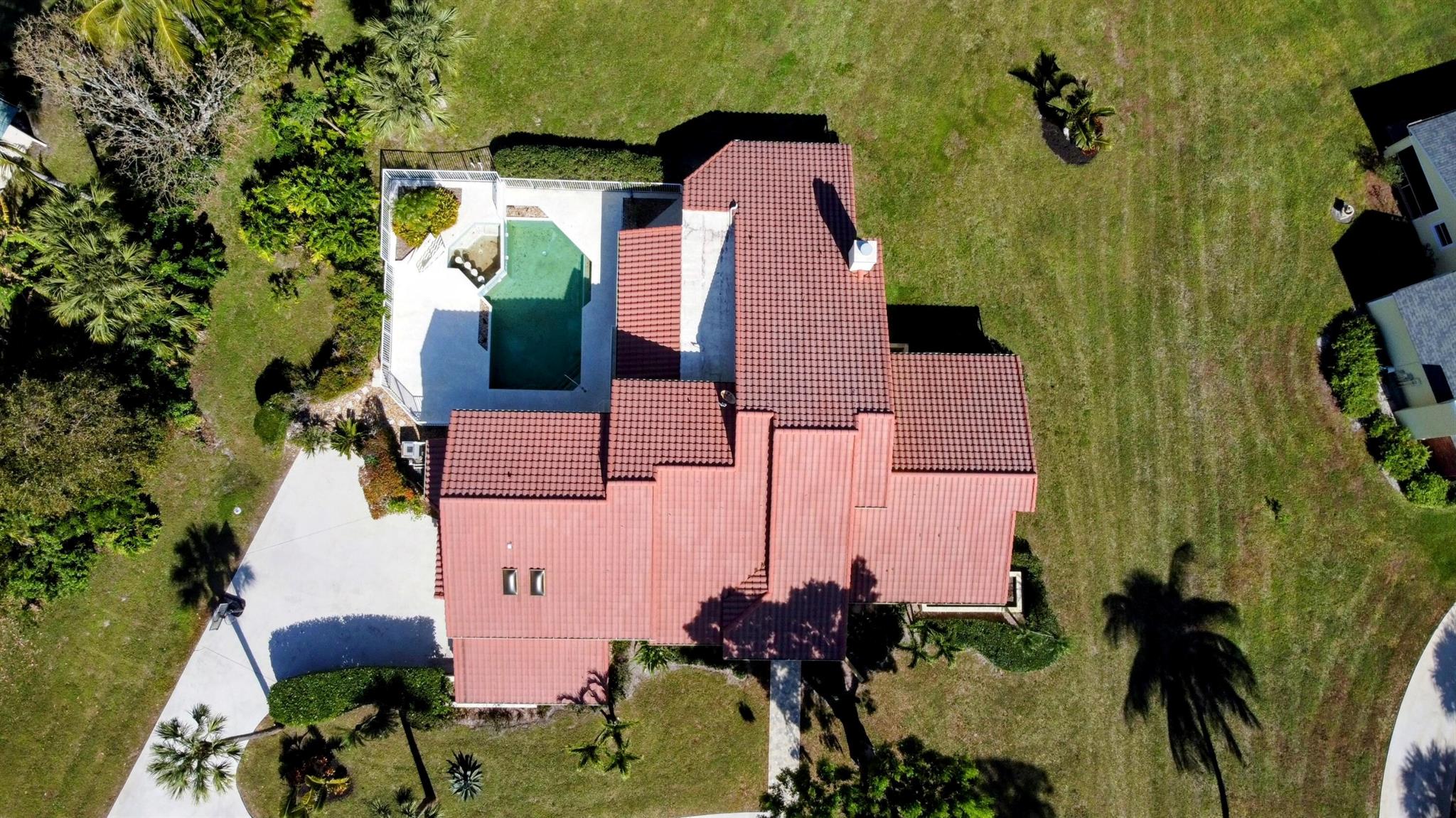 13679 Greentree Trail