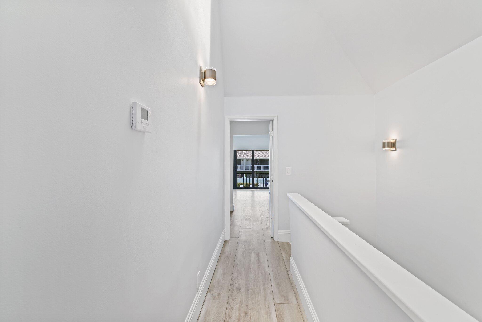 702 NE 20th Lane