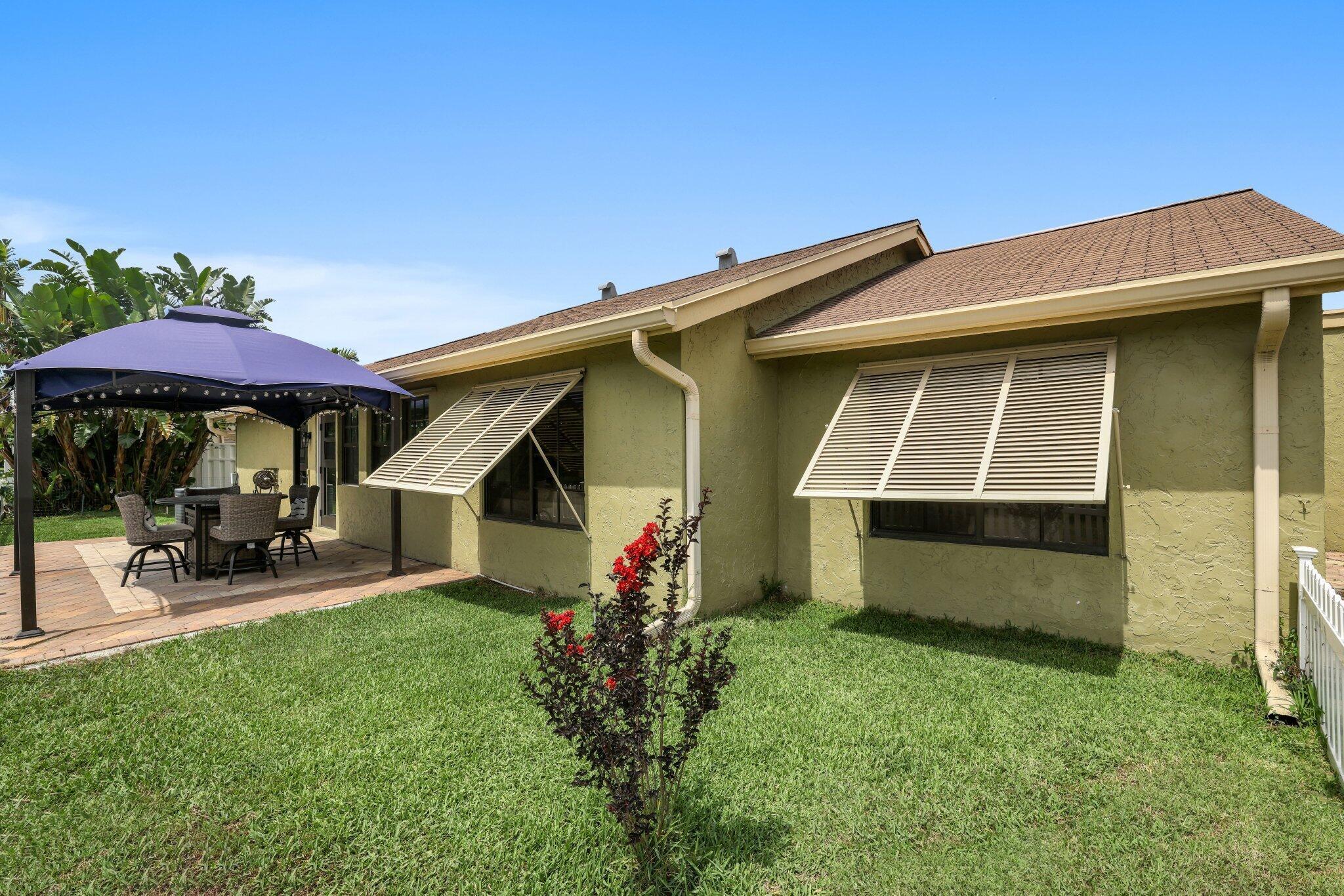 9528 Palisades Park Road