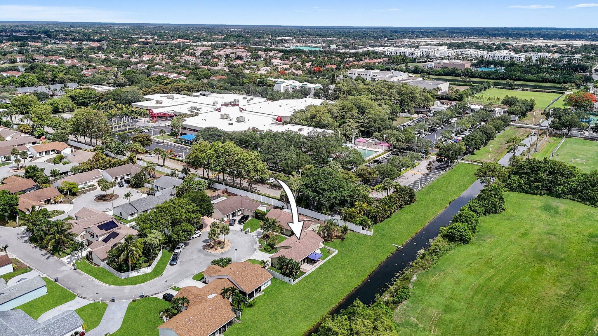 9528 Palisades Park Road