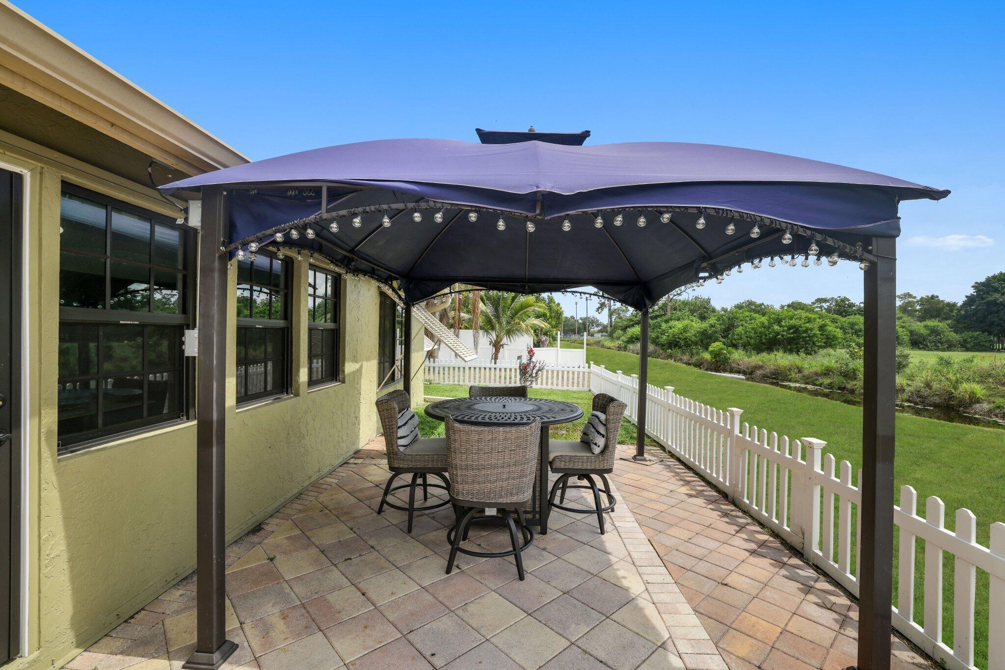 9528 Palisades Park Road