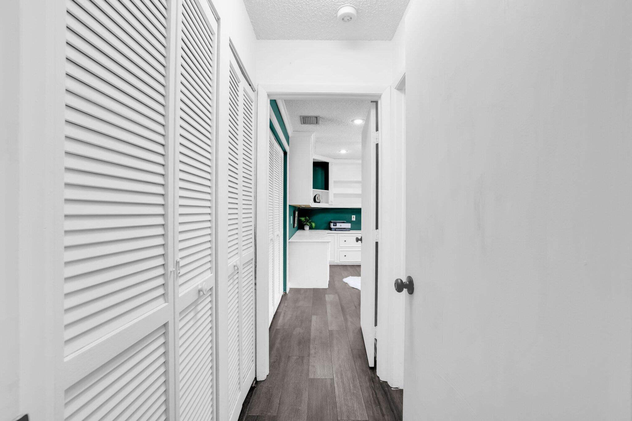 9528 Palisades Park Road