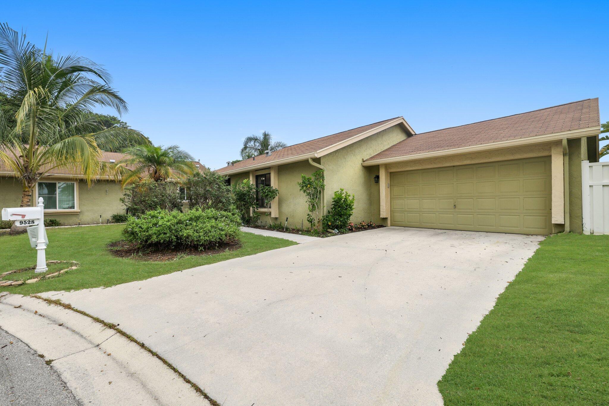 9528 Palisades Park Road