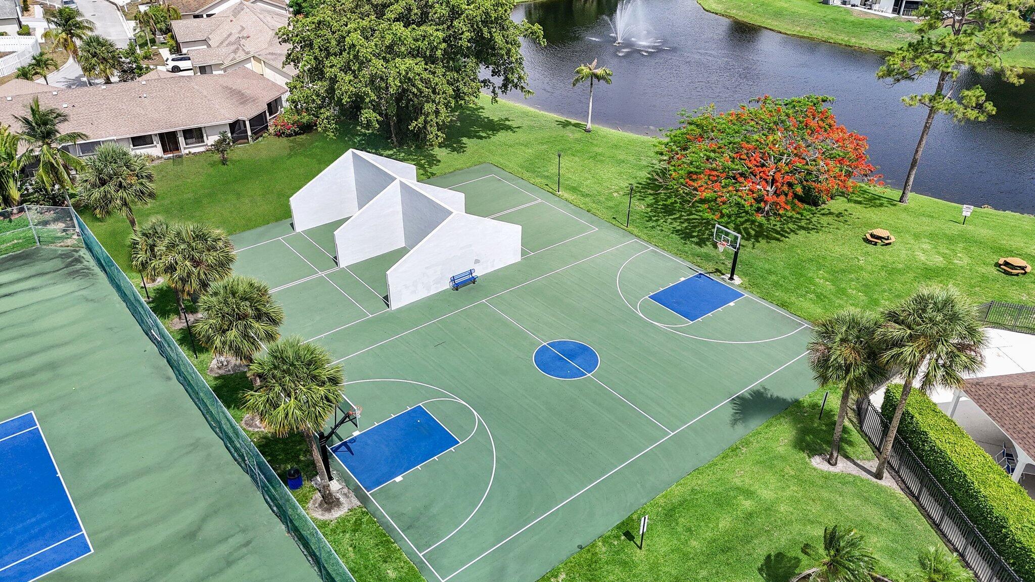 9528 Palisades Park Road