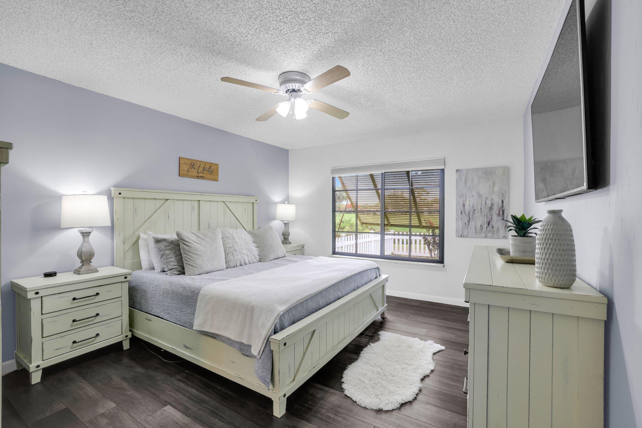 9528 Palisades Park Road