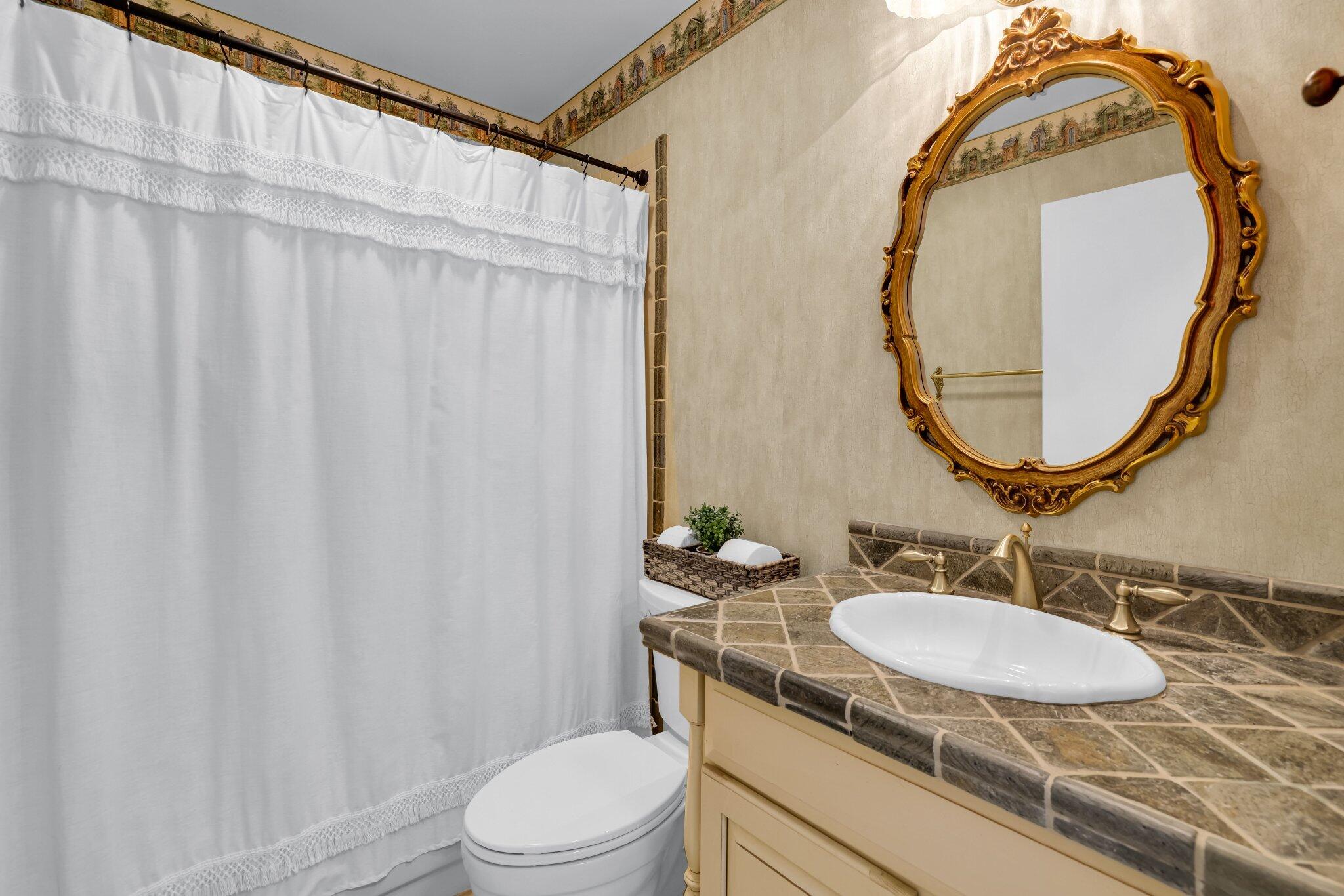 9528 Palisades Park Road