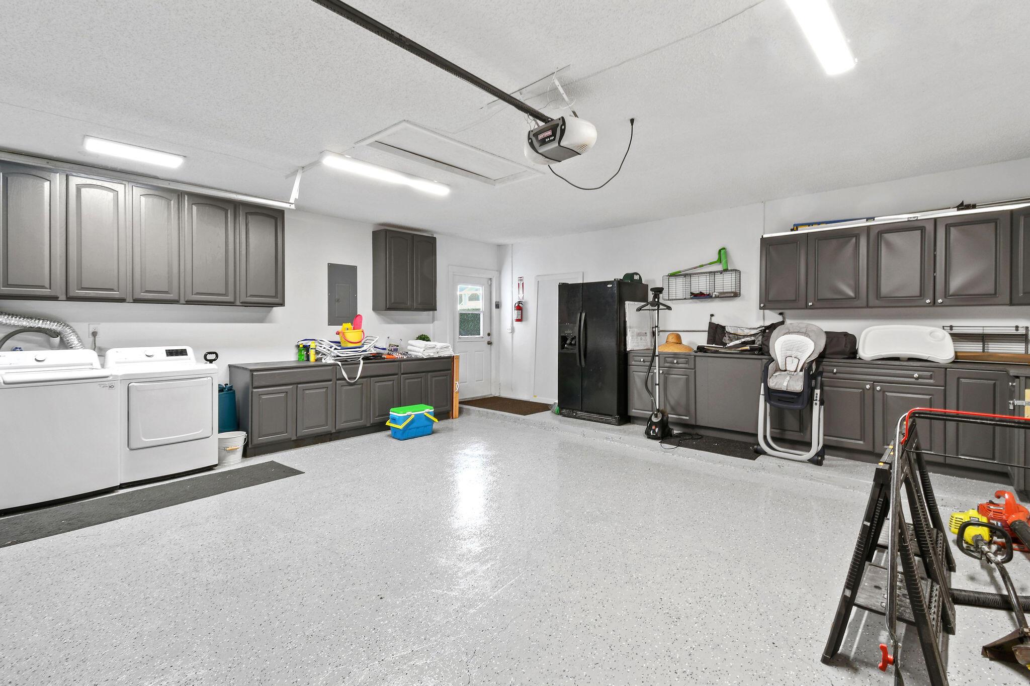 630 NE 15th Place