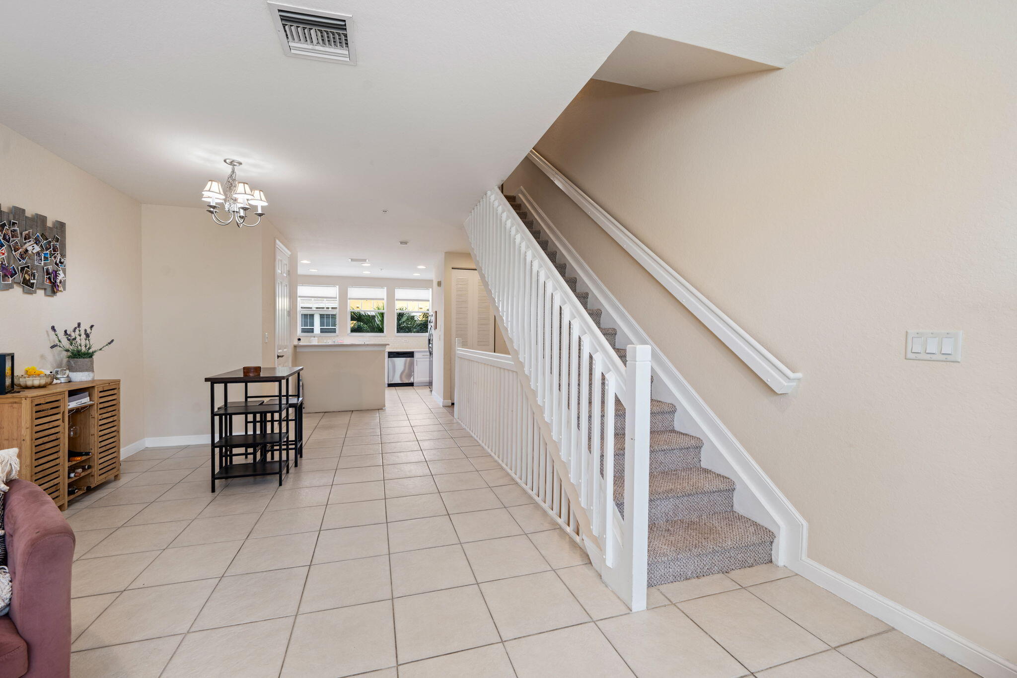 1730 Borrego Way 2