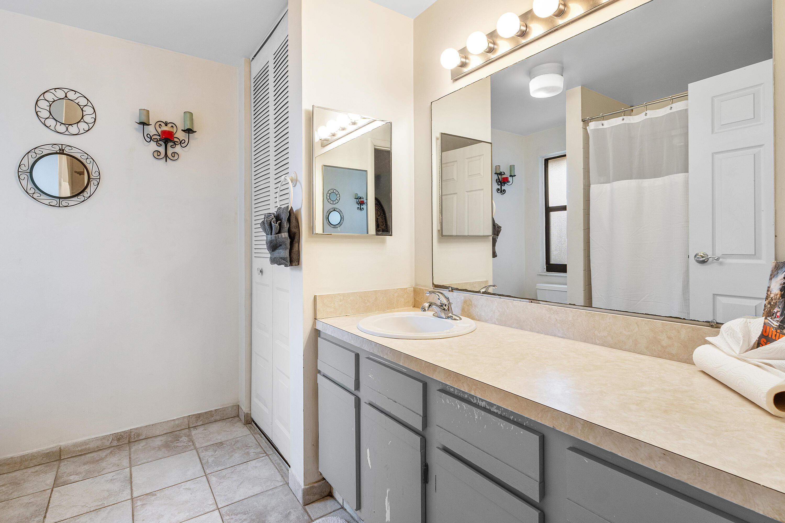 8188 Little Beth Drive E