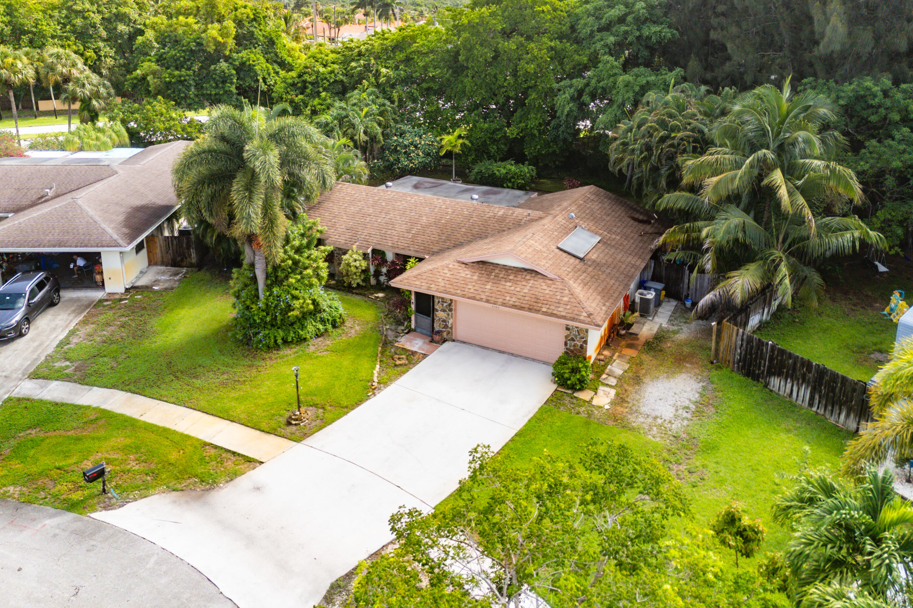 8188 Little Beth Drive E