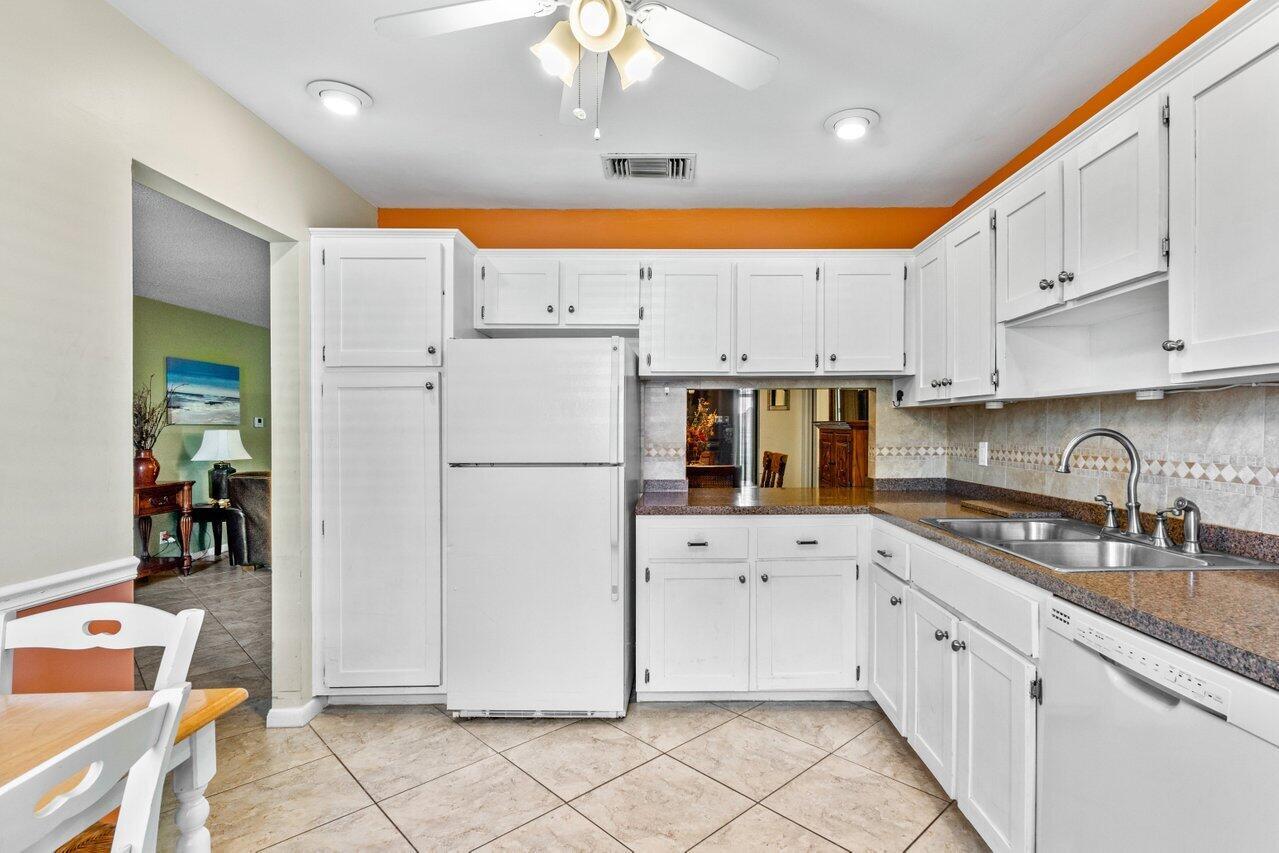 3709 Hertford Court