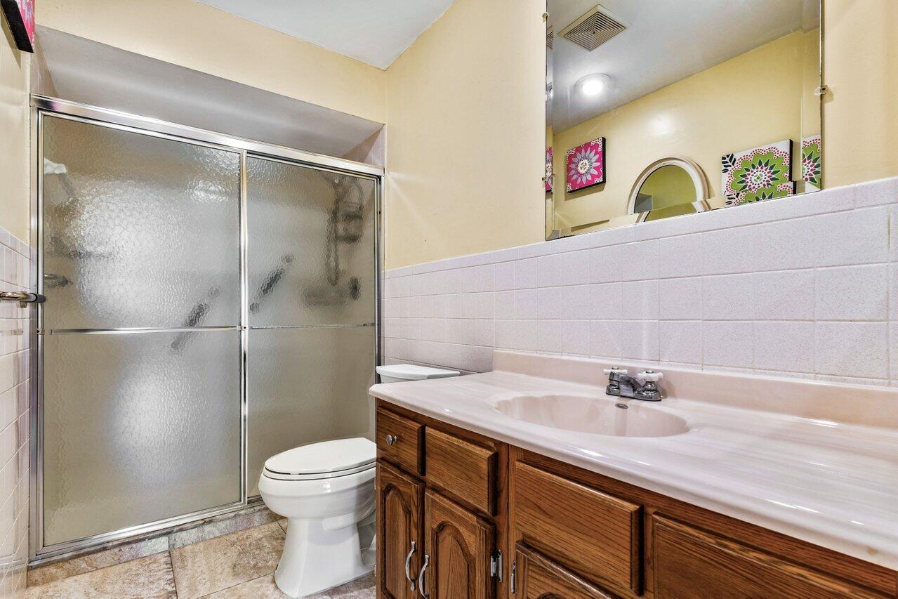 3709 Hertford Court