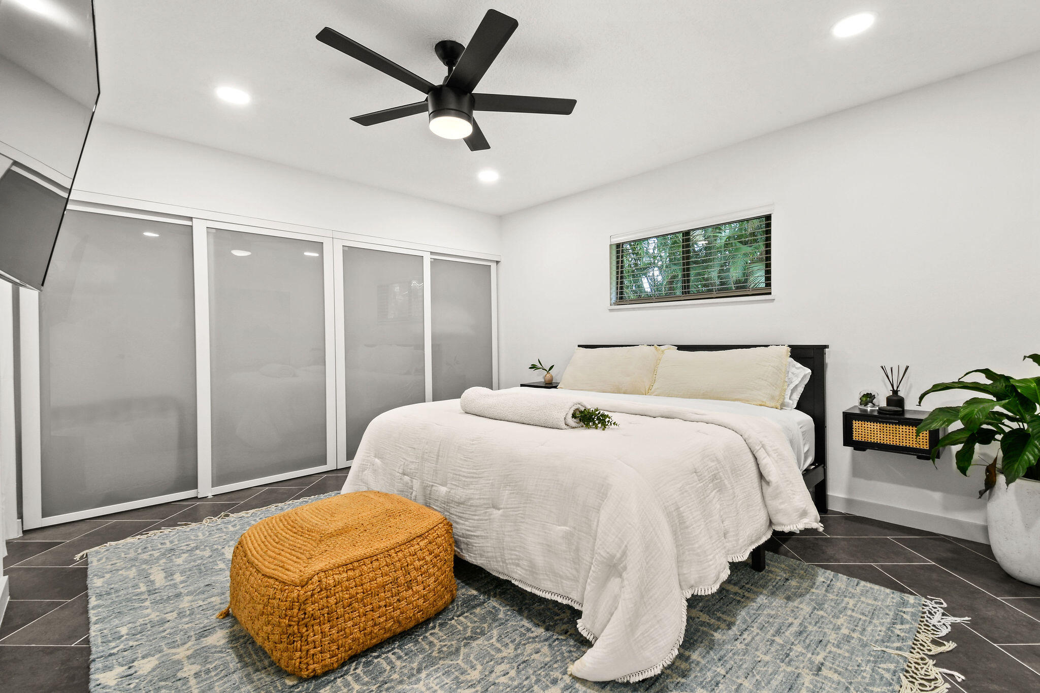 630 NE 15th Place, Boynton Beach