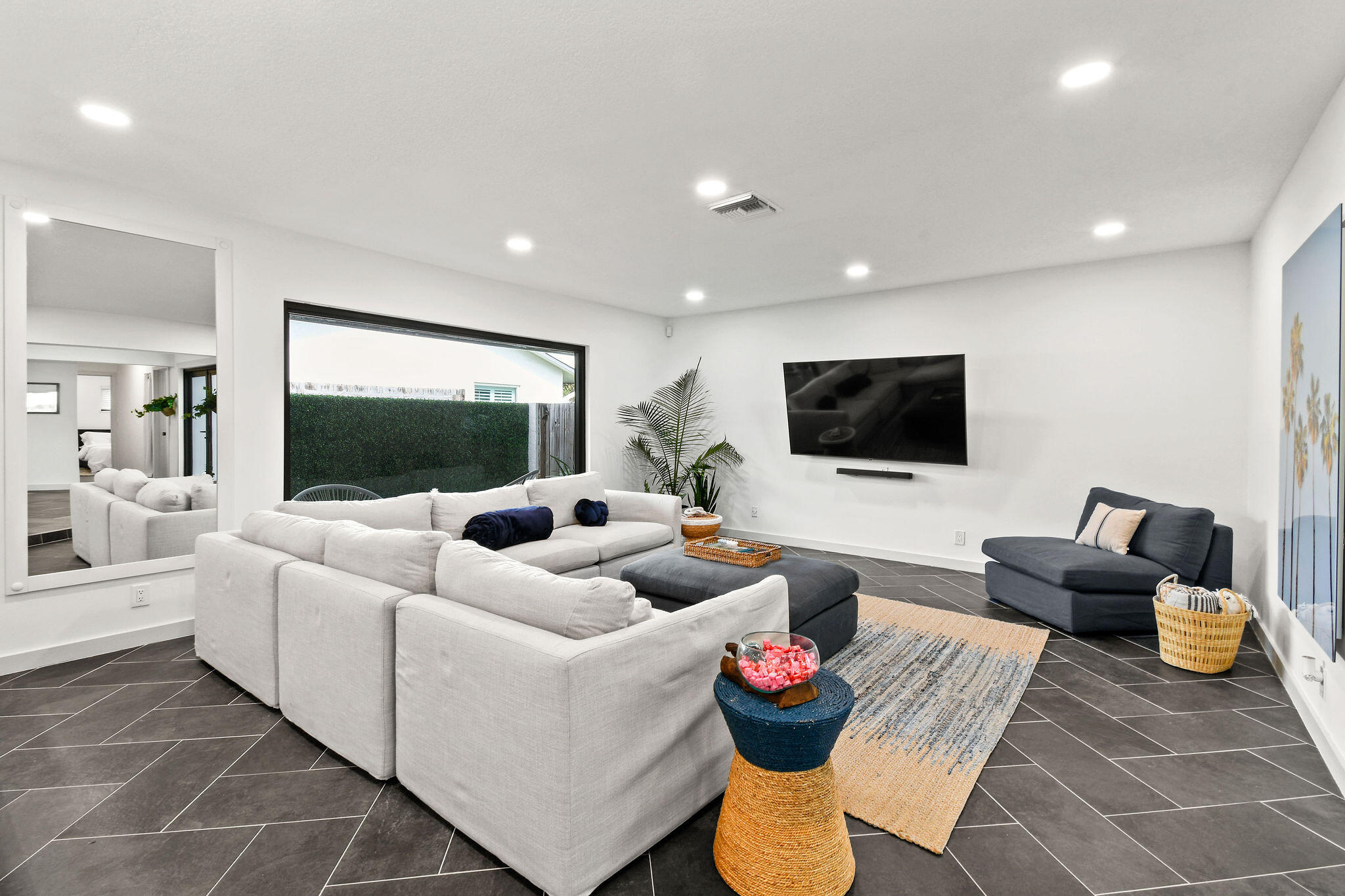 630 NE 15th Place, Boynton Beach