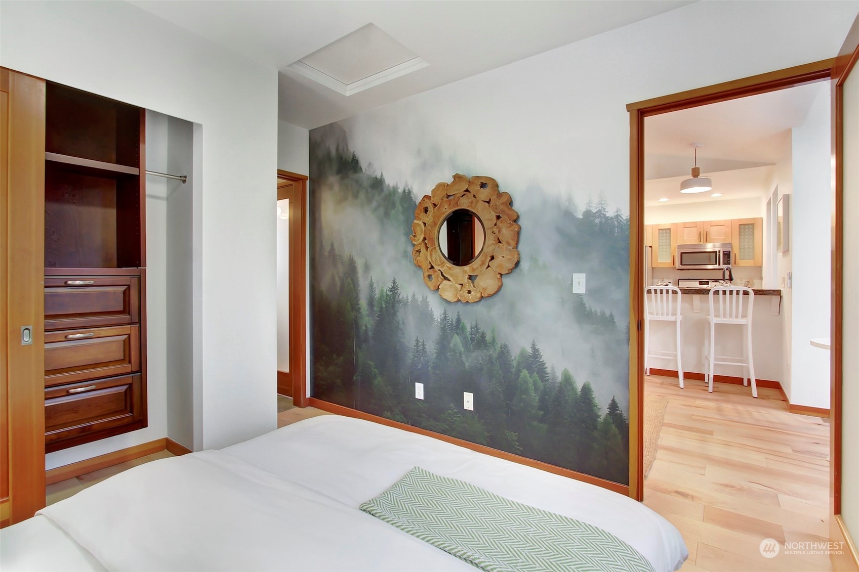 718 26th Avenue S Unit: A