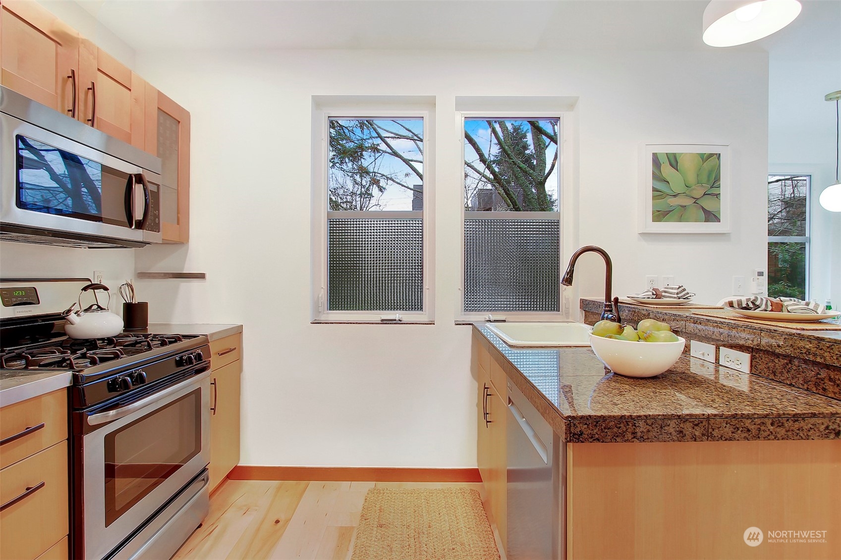 718 26th Avenue S Unit: A