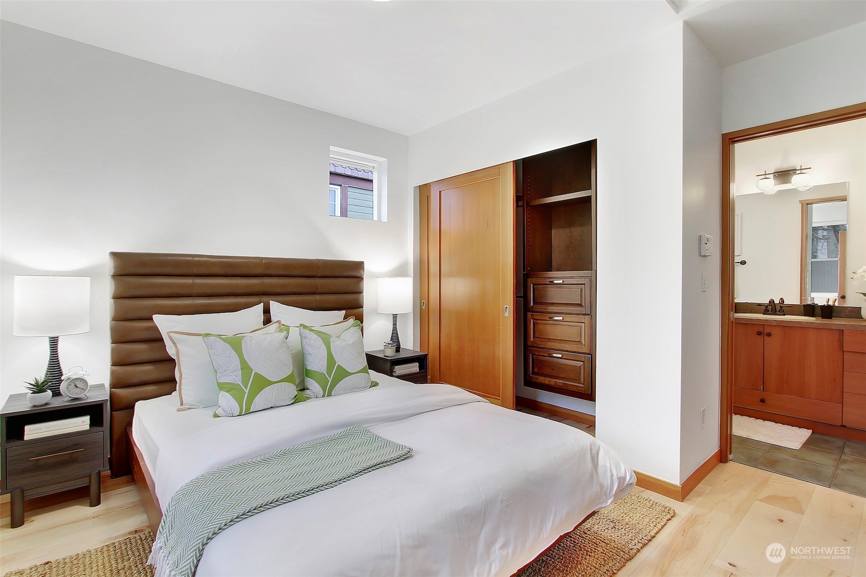 718 26th Avenue S Unit: A