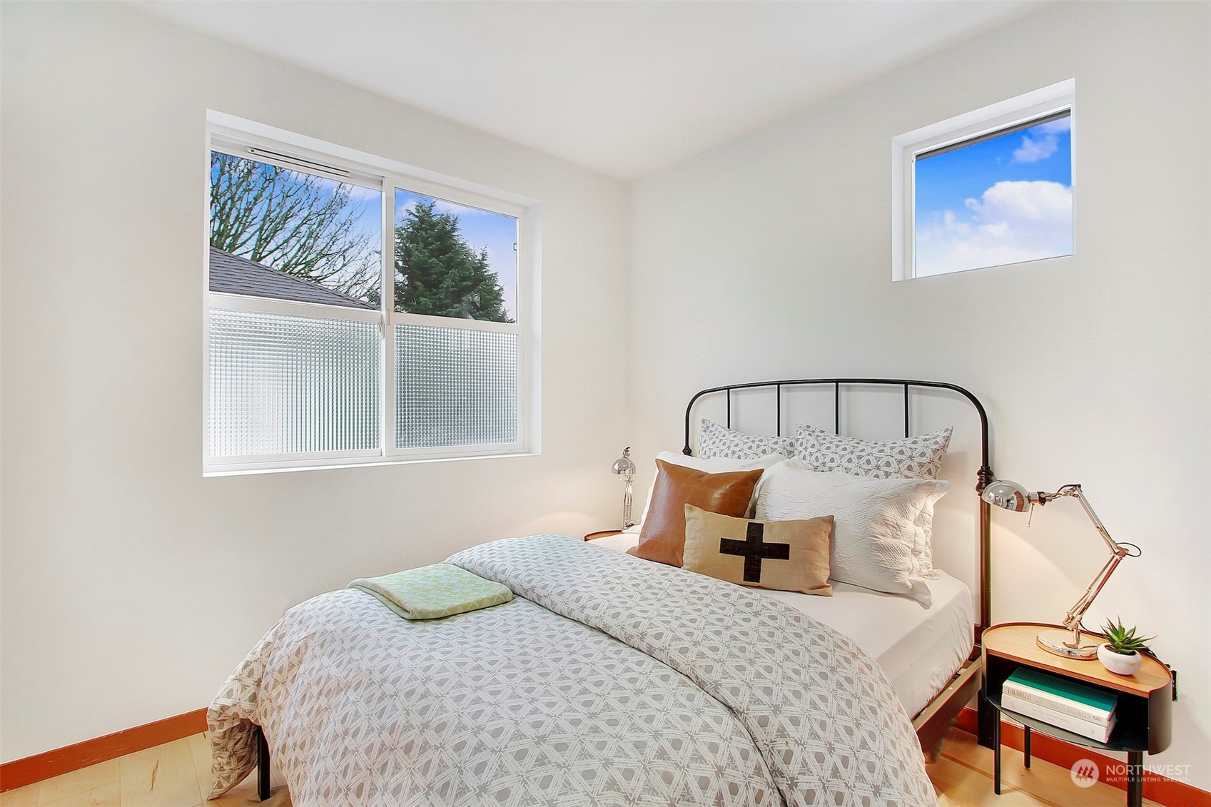 718 26th Avenue S Unit: A