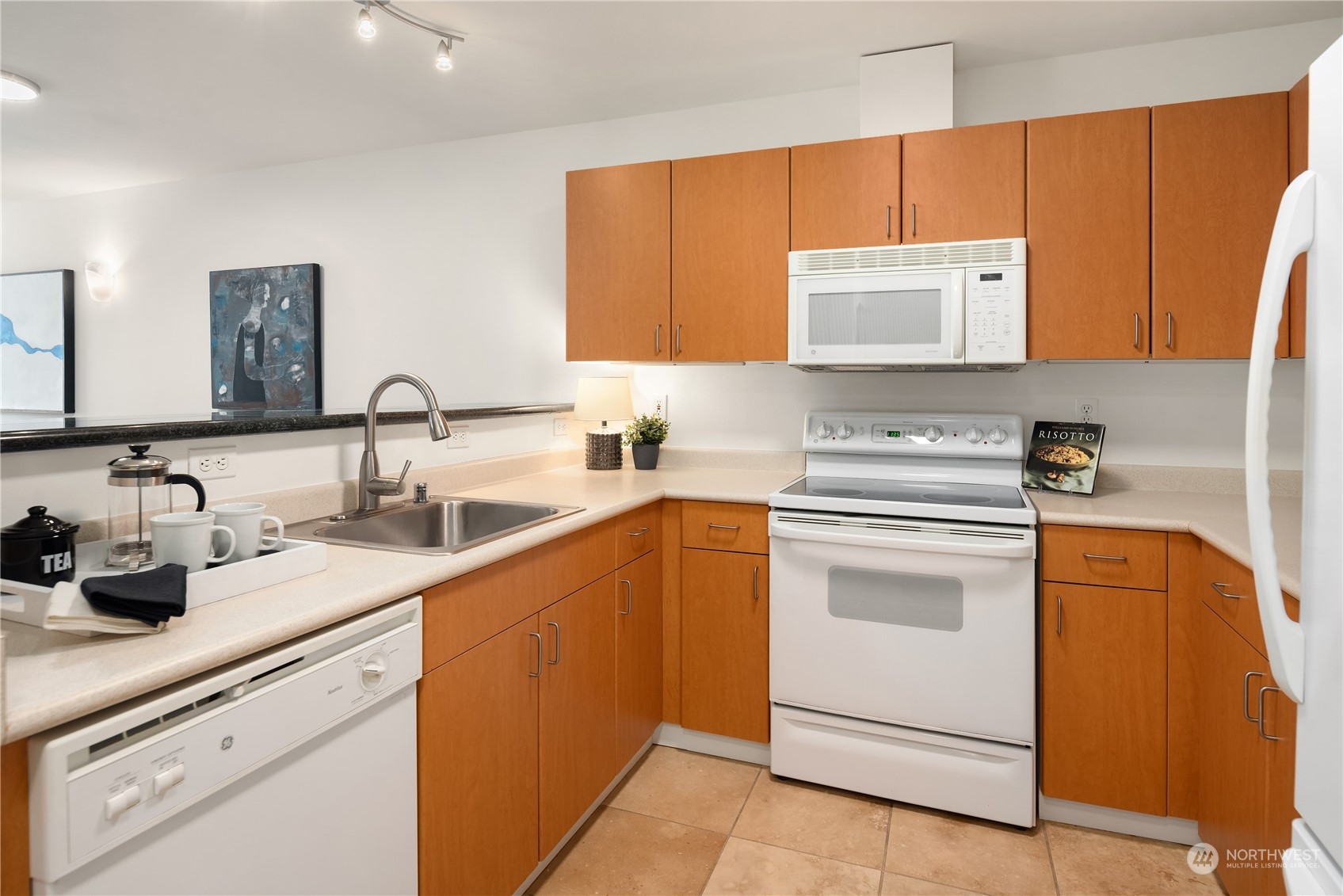 107 20th Avenue Unit: 203