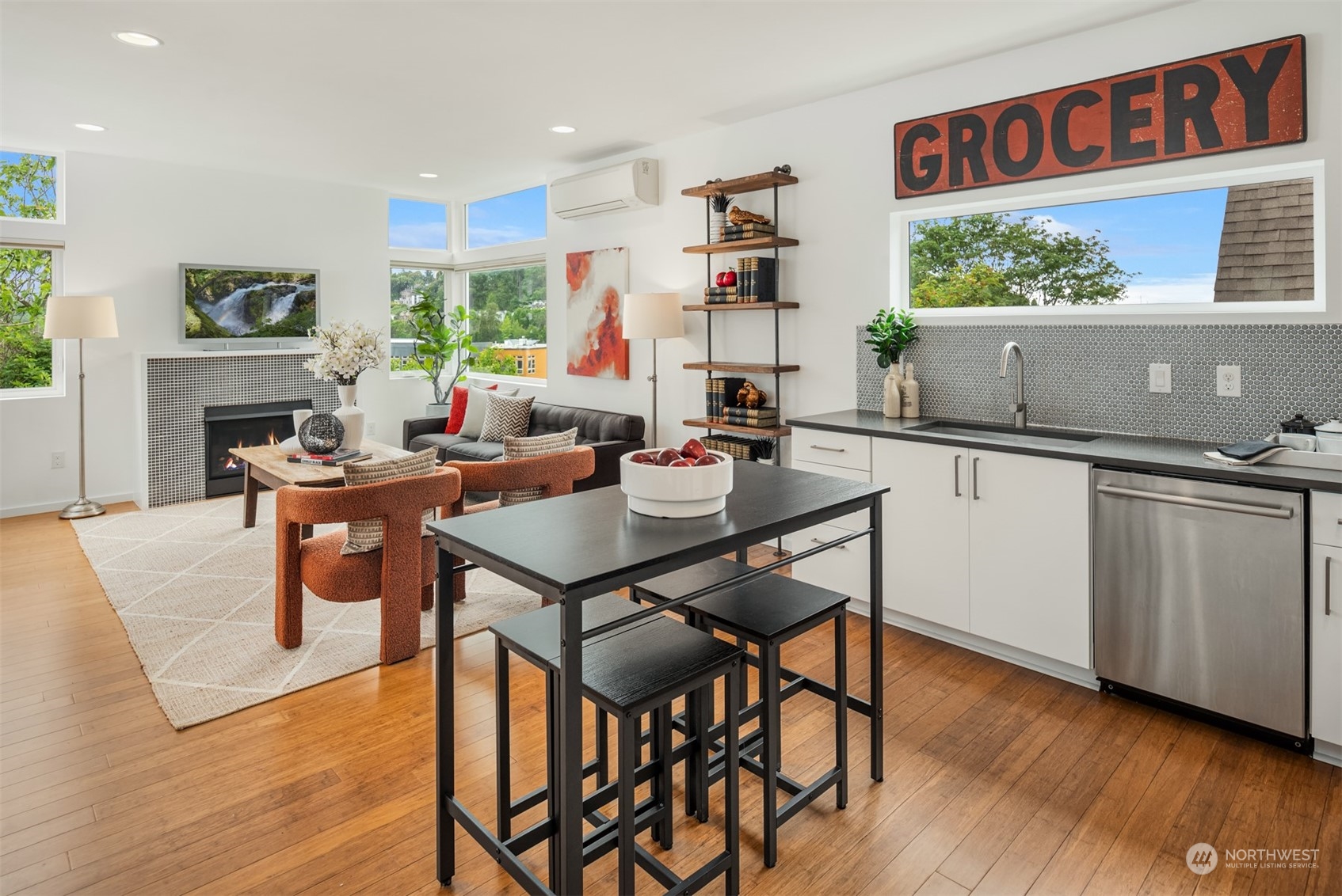 707 18th Avenue S Unit: A