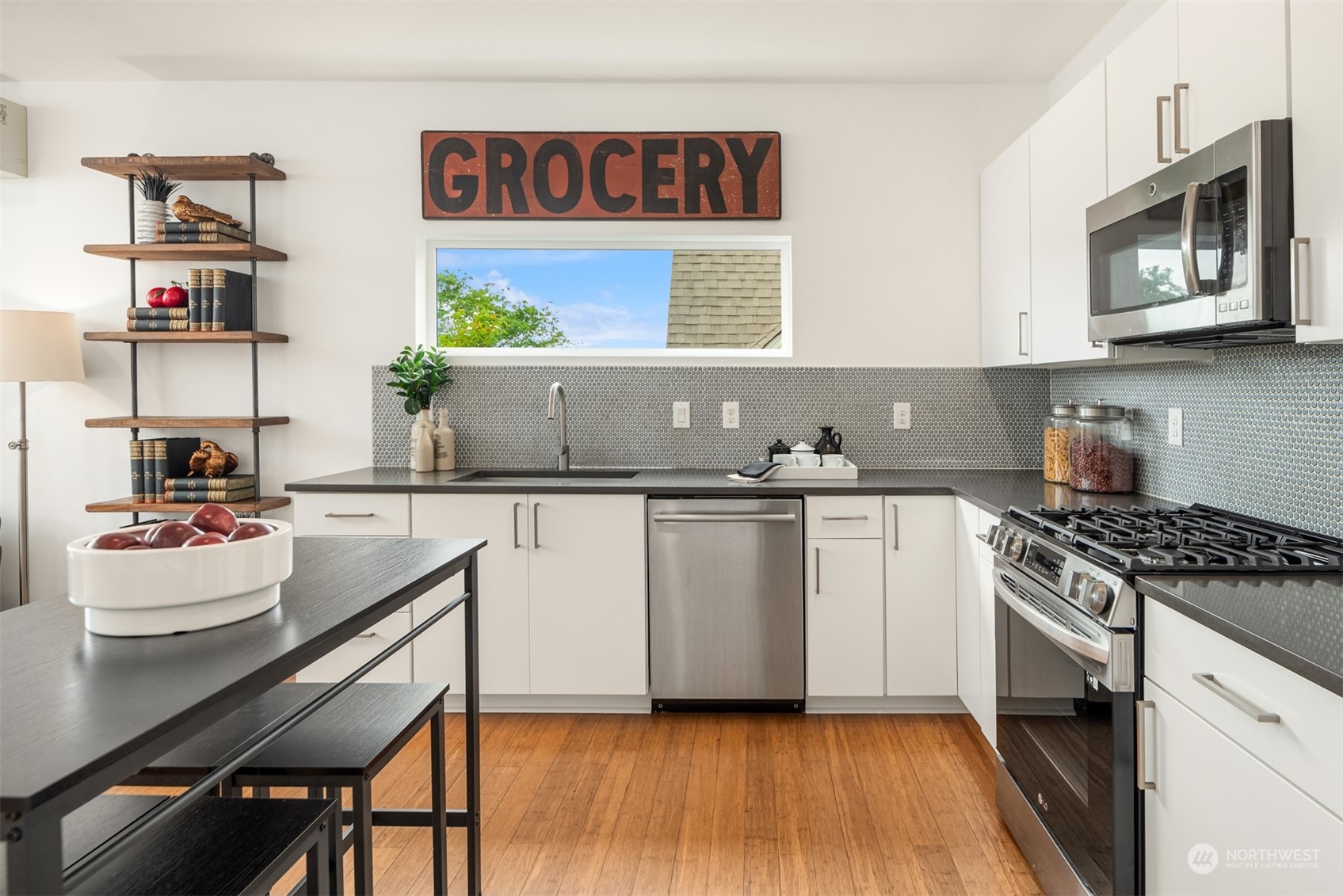 707 18th Avenue S Unit: A