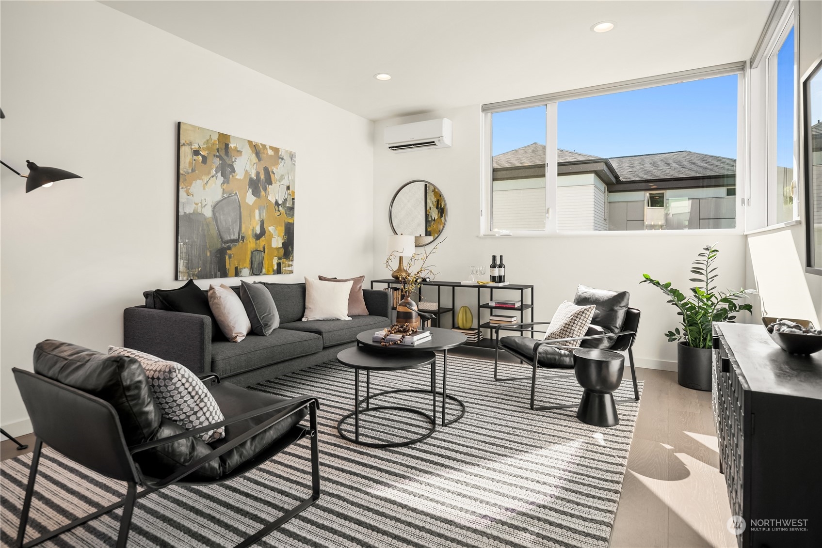 919 28th Avenue S Unit: A