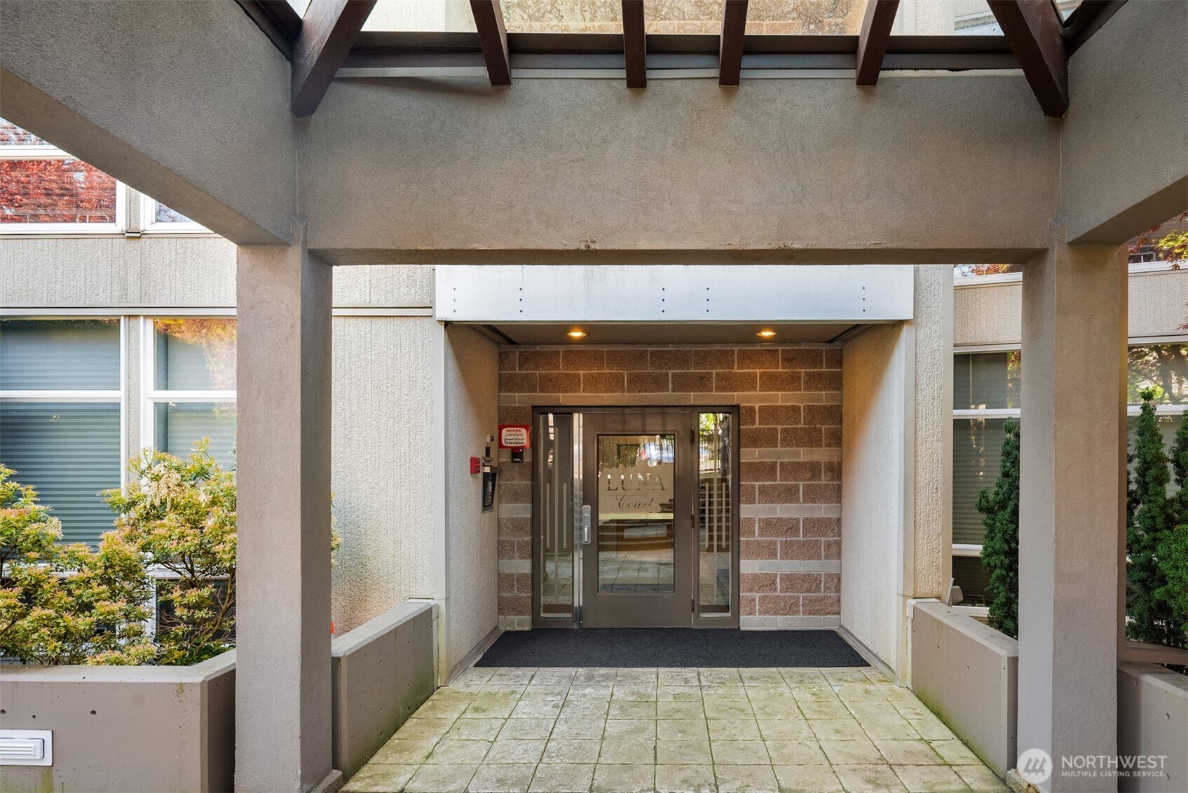 3221 SW Avalon Way Unit: 301