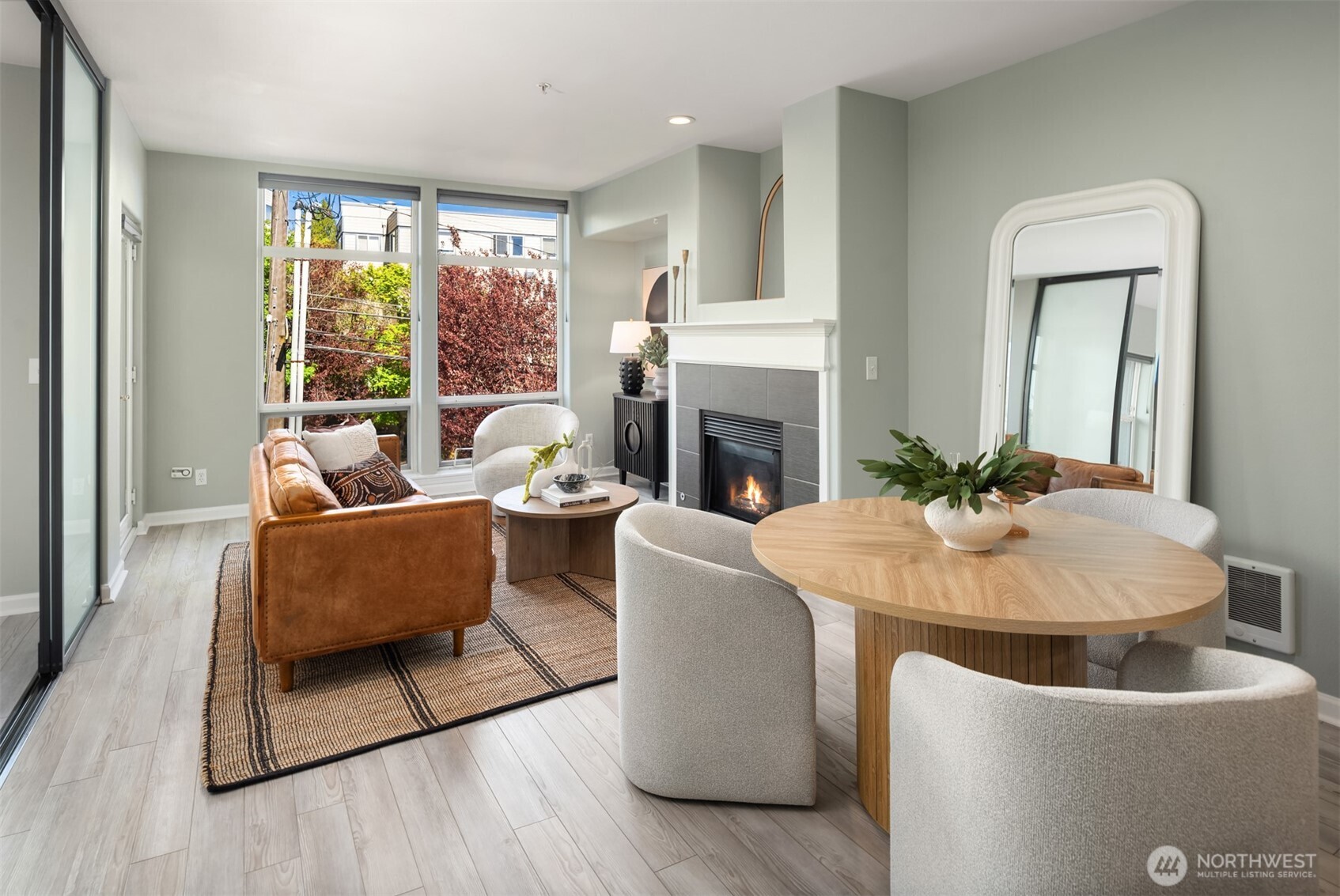 3221 SW Avalon Way Unit: 301