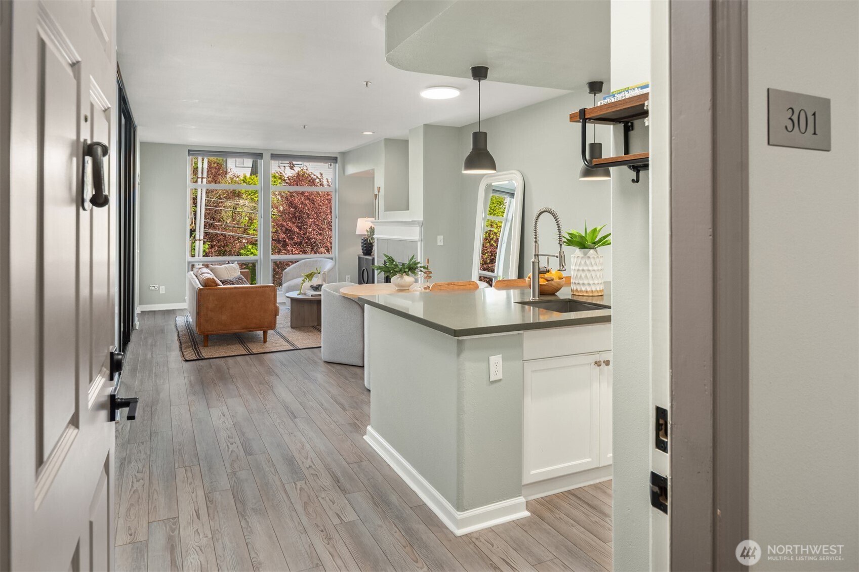 3221 SW Avalon Way Unit: 301