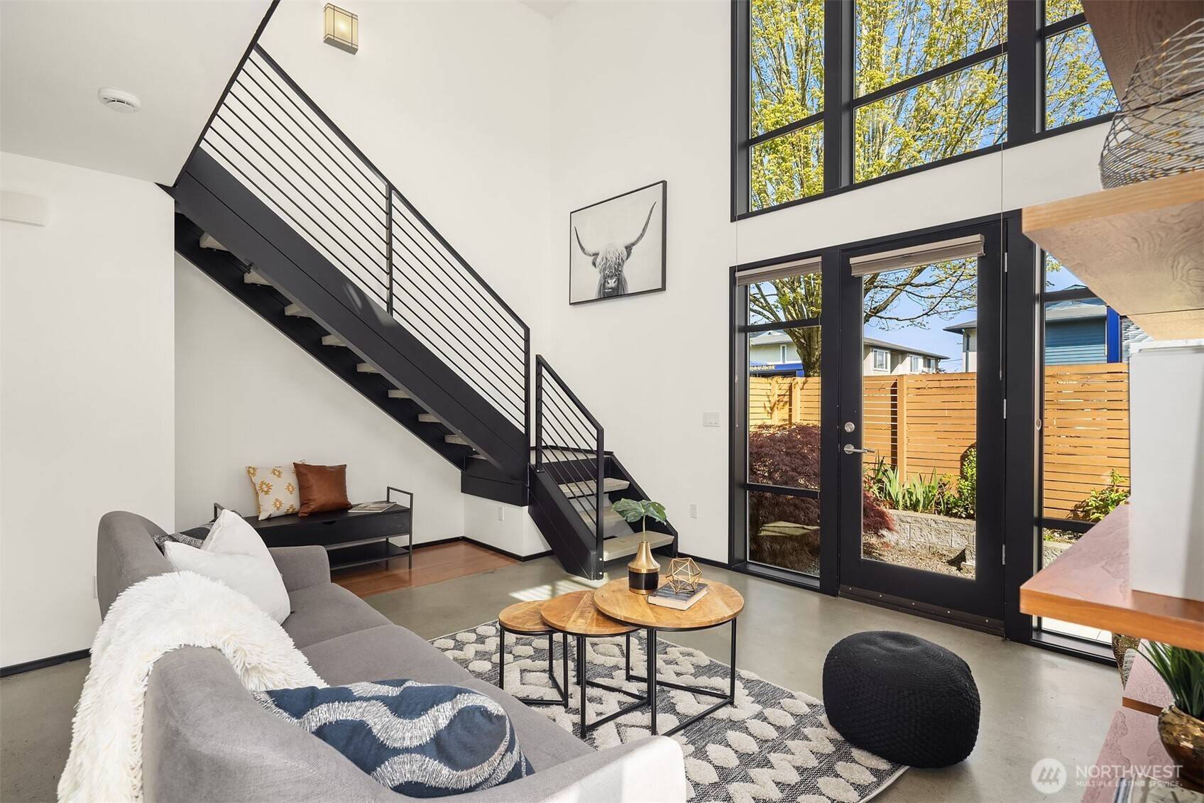 505 S Cloverdale Unit: B