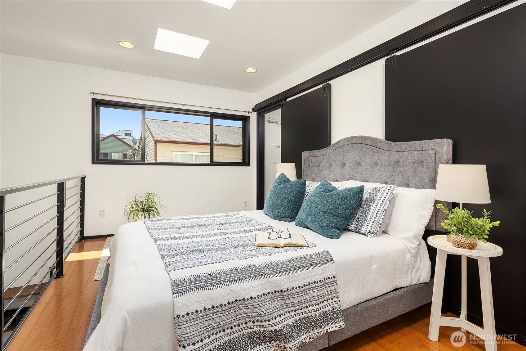 505 S Cloverdale Unit: B