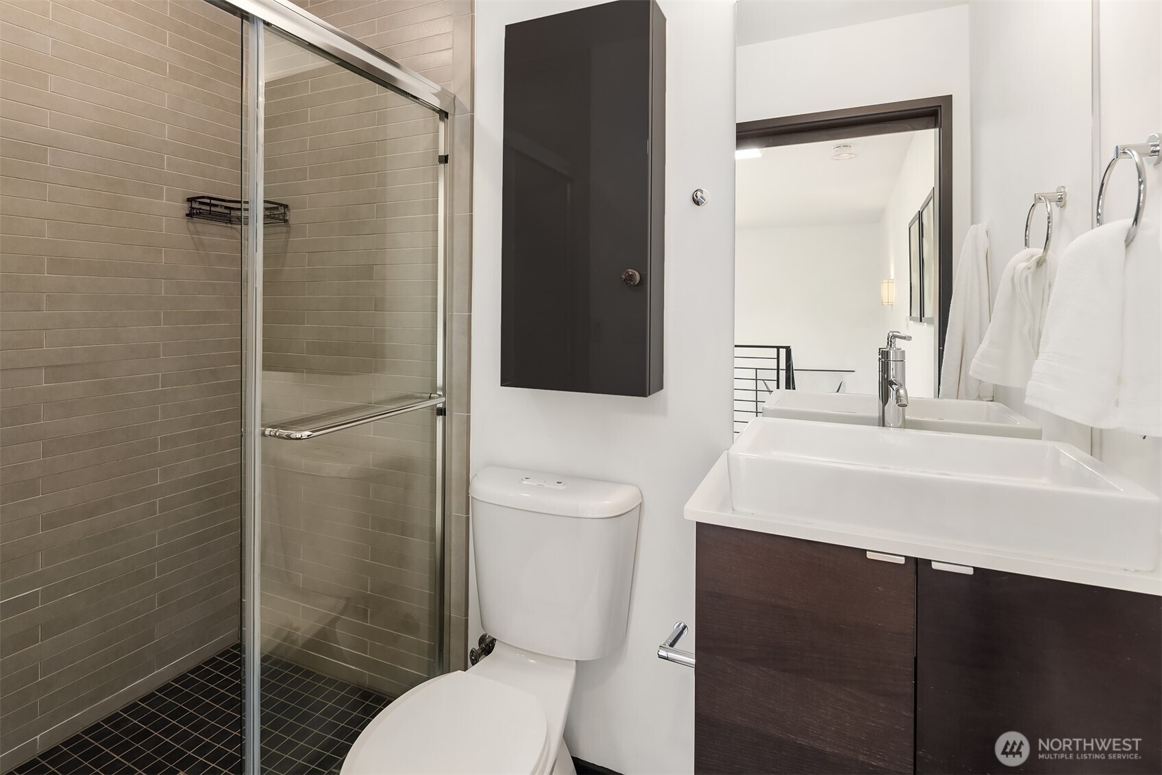 505 S Cloverdale Unit: B