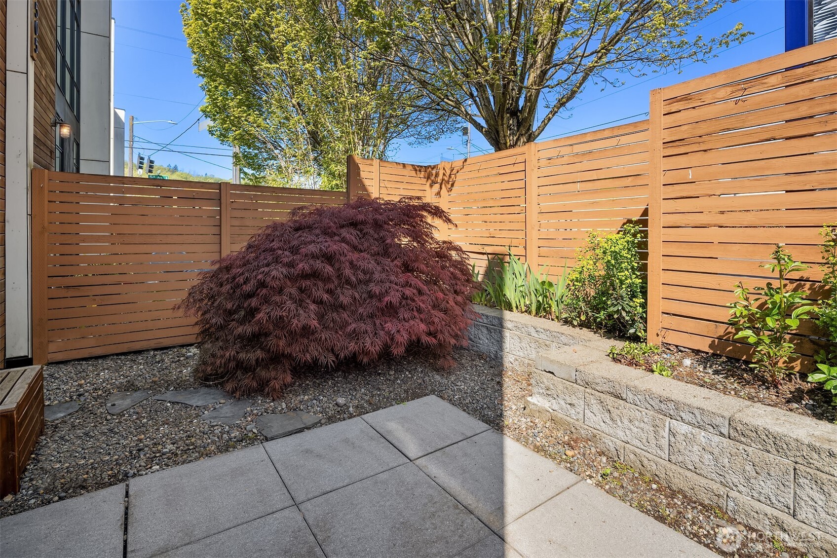 505 S Cloverdale Unit: B