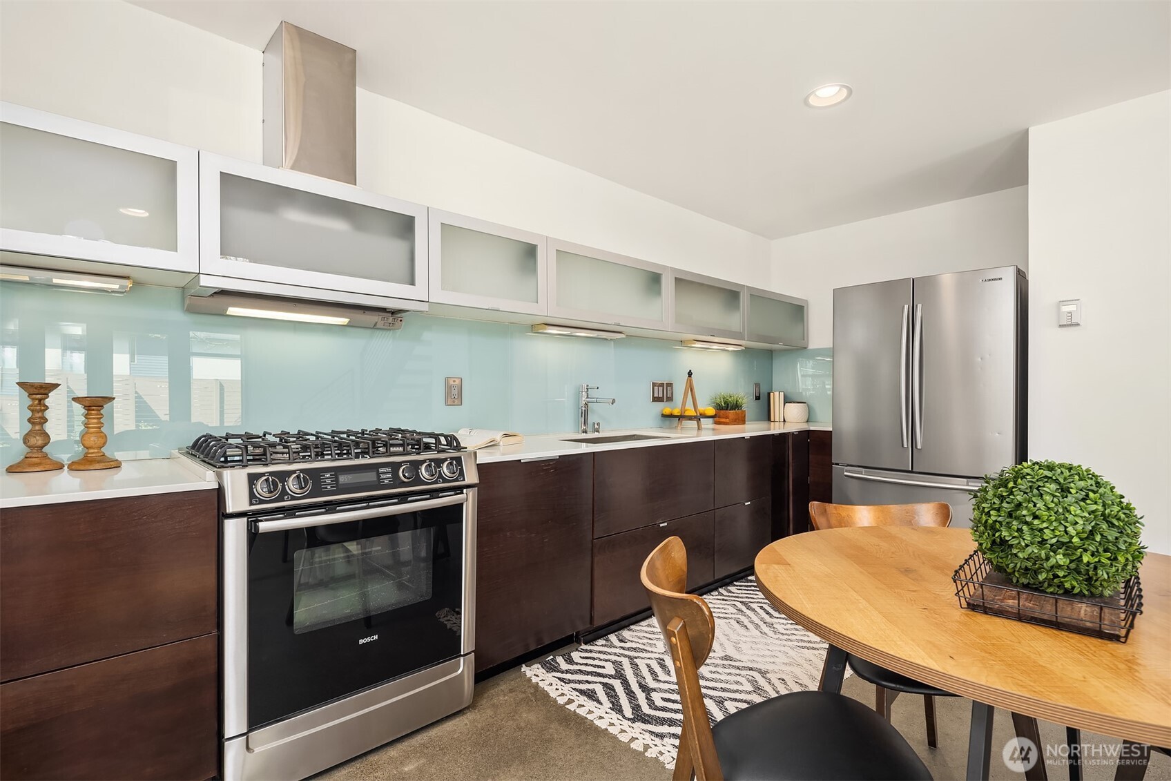 505 S Cloverdale Unit: B