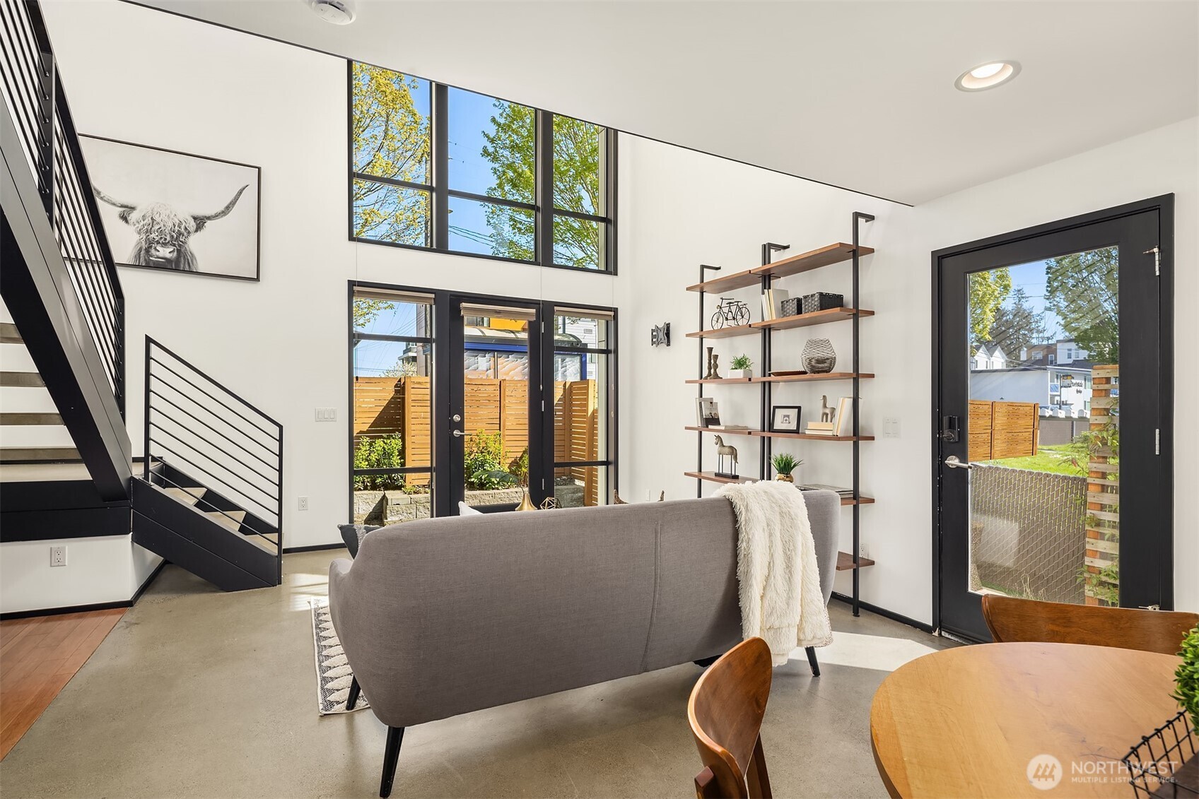 505 S Cloverdale Unit: B