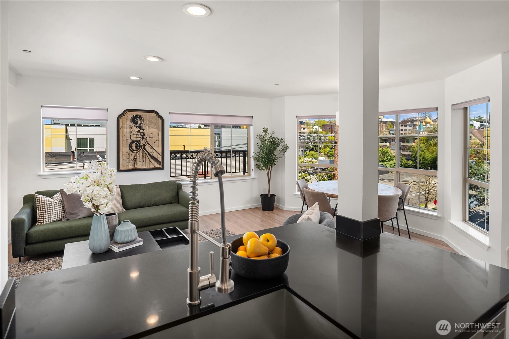 1125 E Olive Street Unit: 501