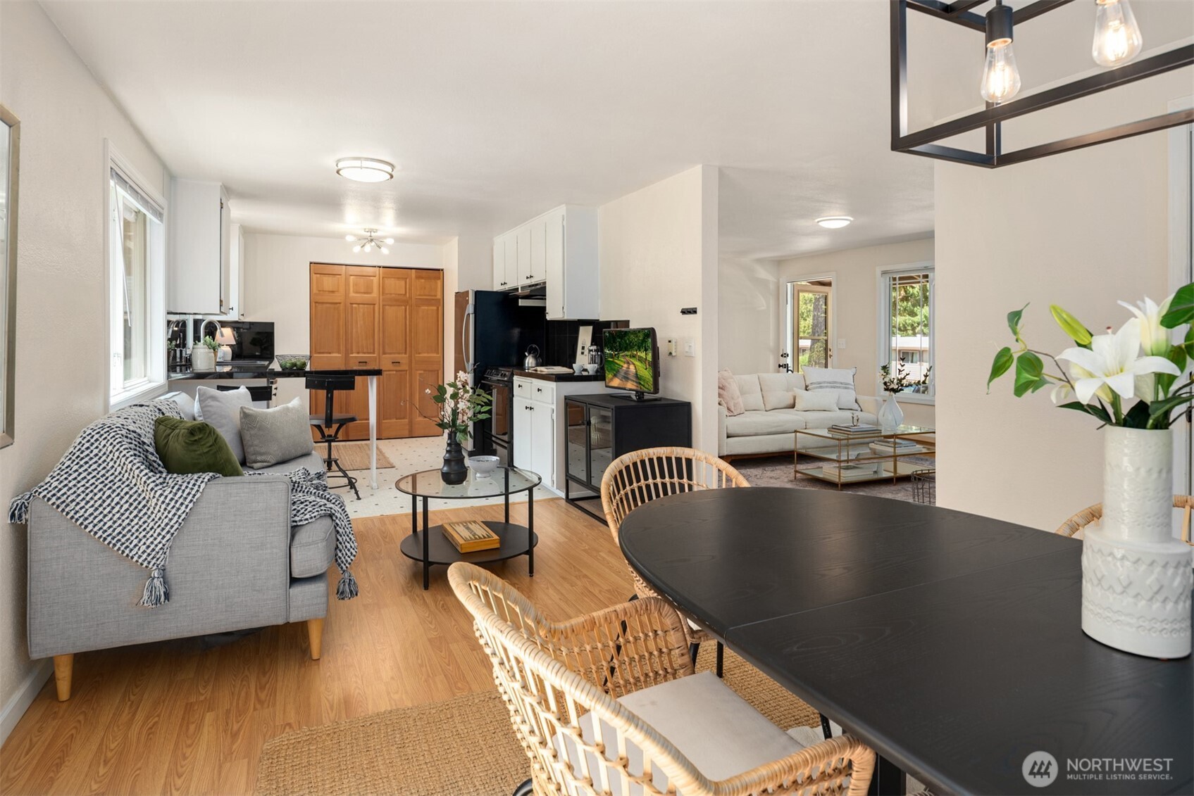 1604 153rd Street SW