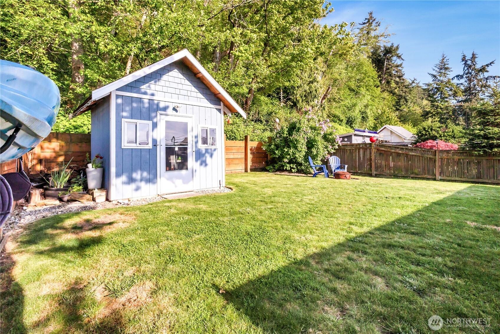 14207 Evergreen Way