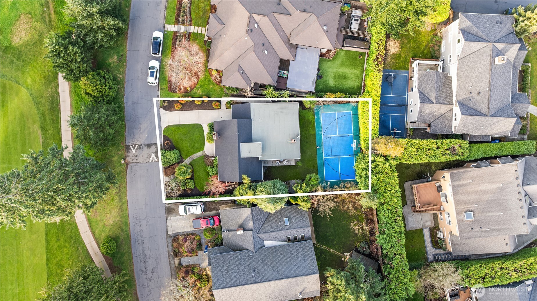 8046 Fairway Drive NE