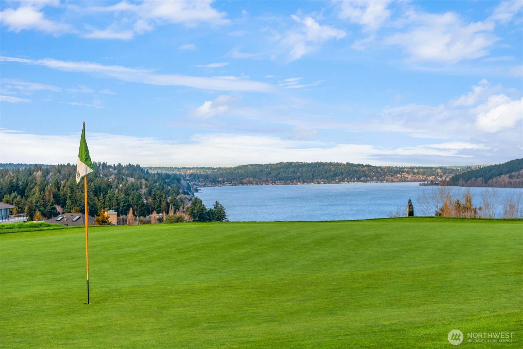 8046 Fairway Drive NE