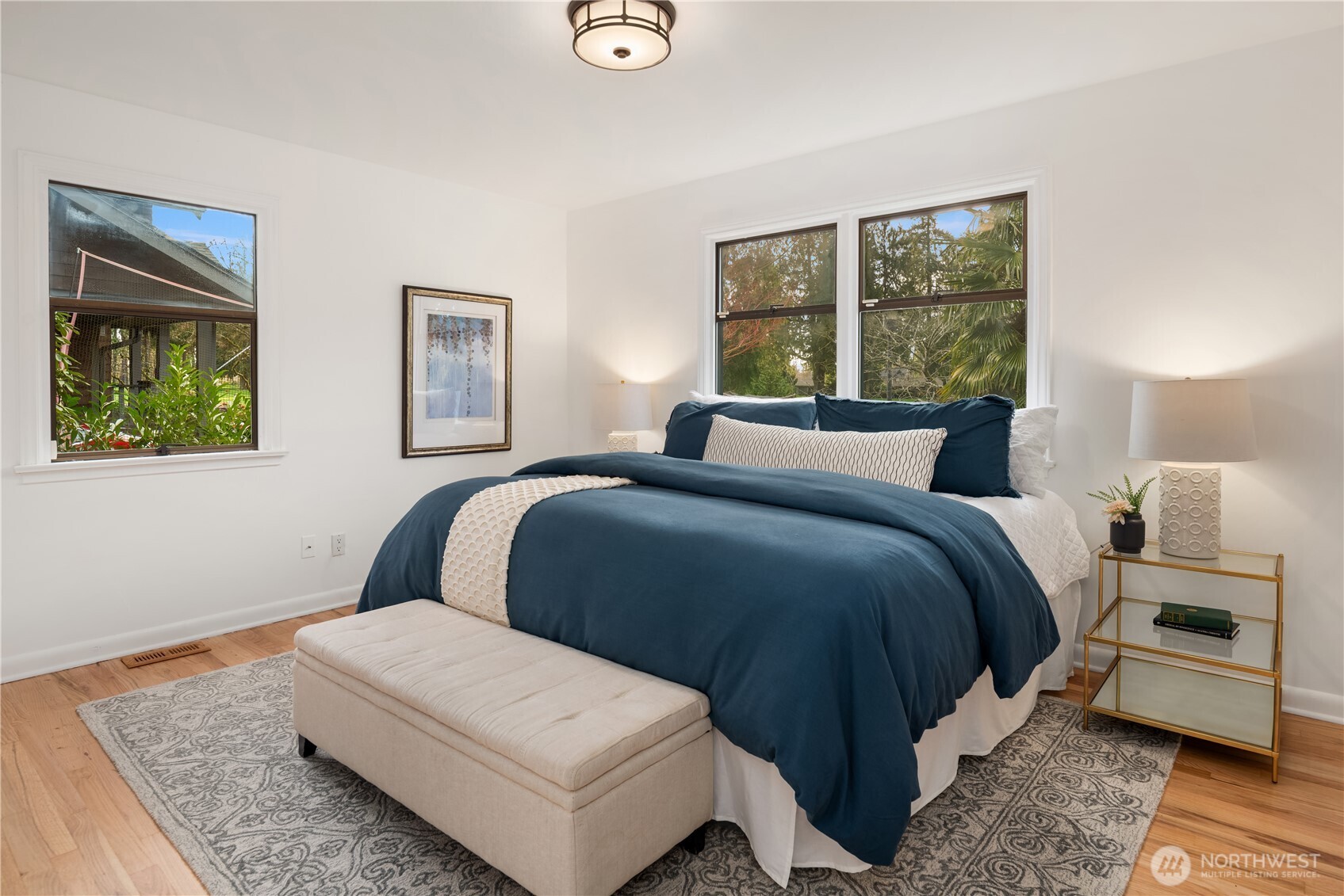 8046 Fairway Drive NE