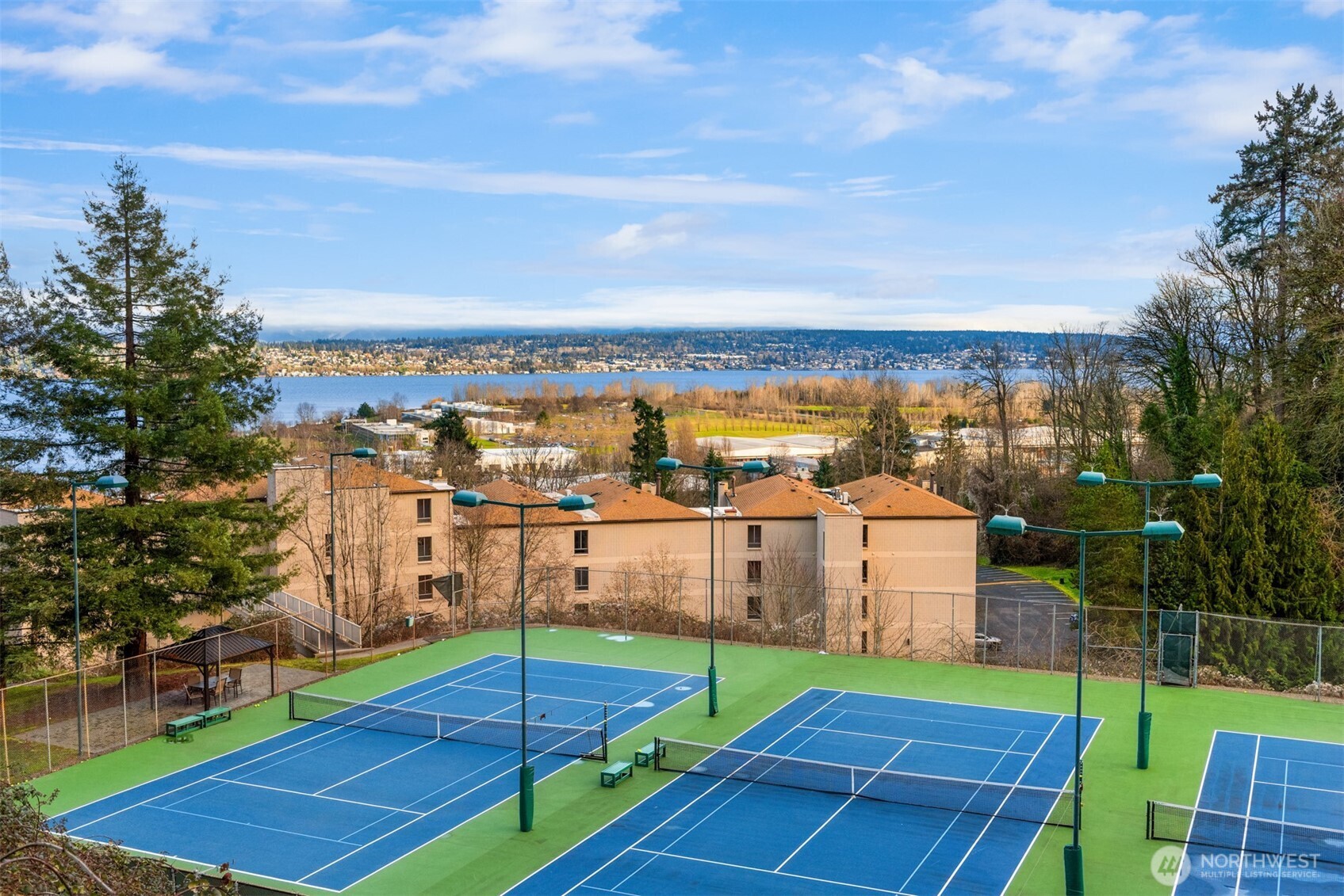 8046 Fairway Drive NE