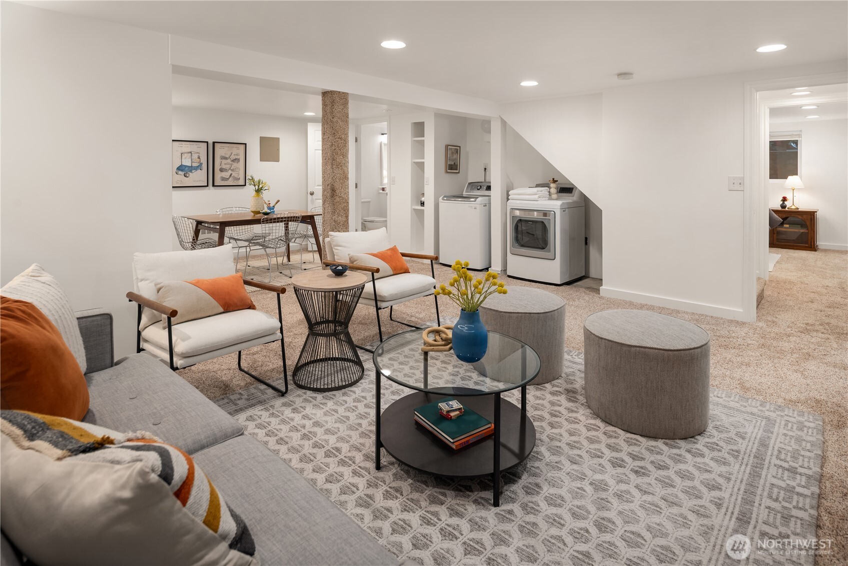 8046 Fairway Drive NE