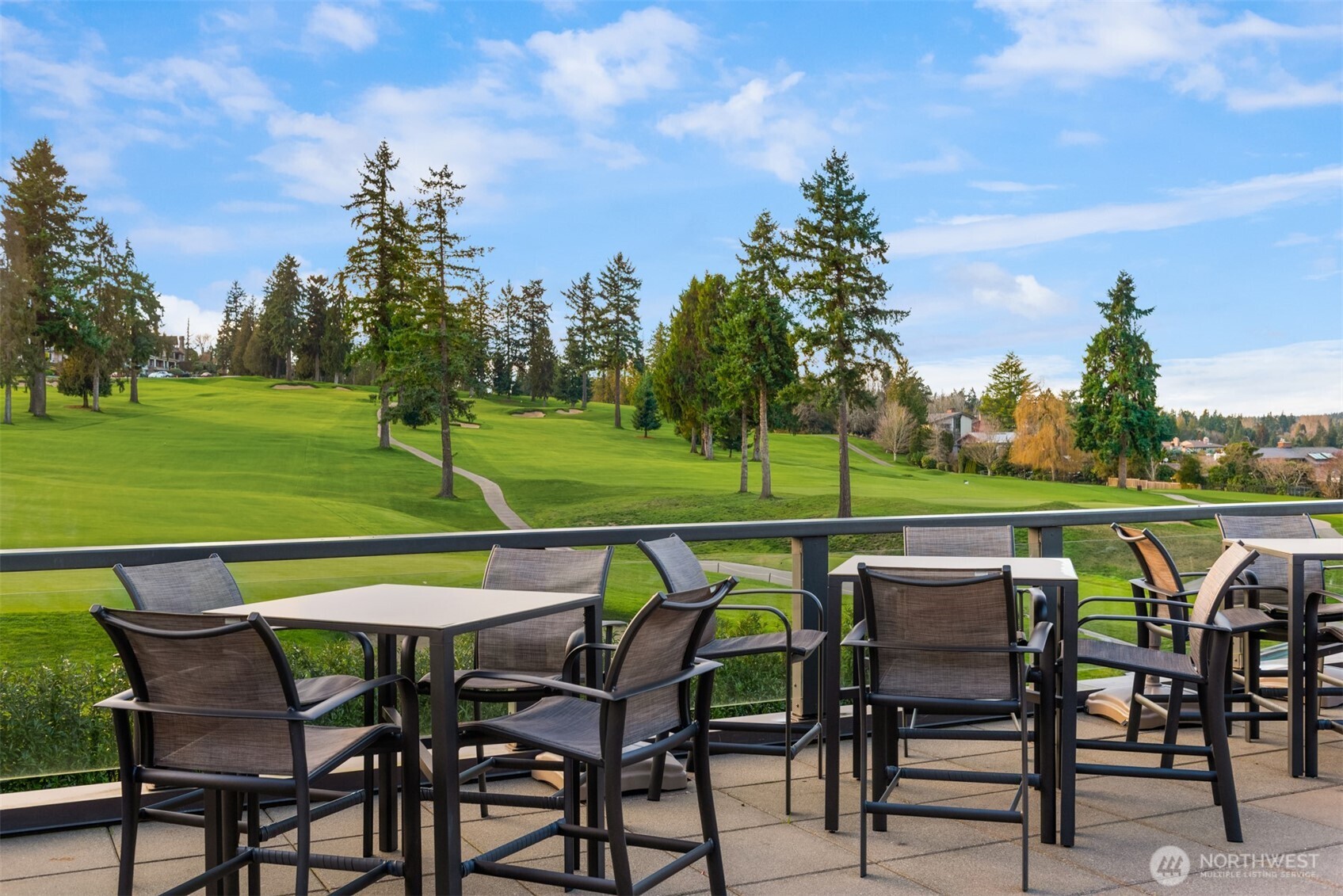 8046 Fairway Drive NE